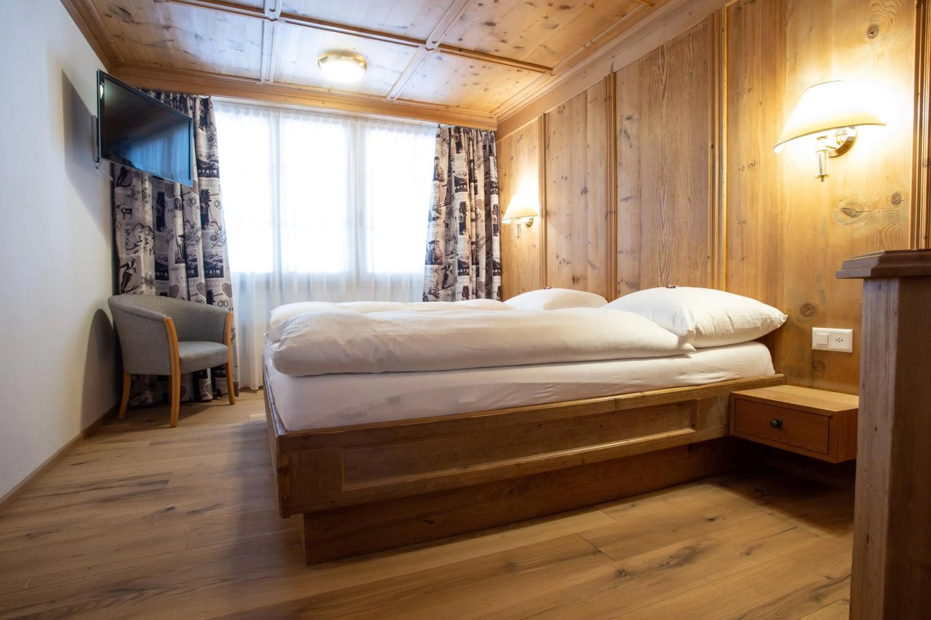 Photo of the whole room in Posthotel Valbella - Berge, Spa & Wir