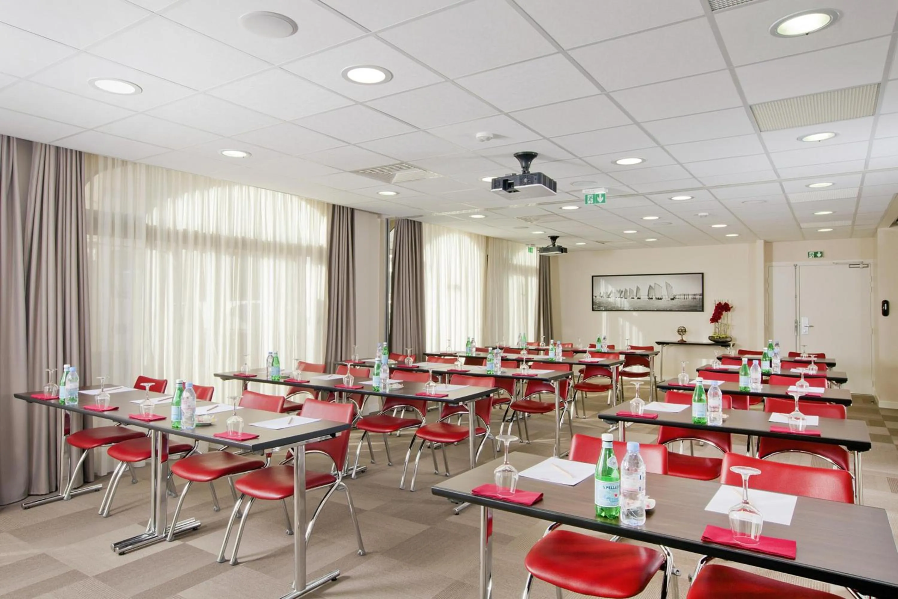 Meeting/conference room in Residhome Arcachon Plazza