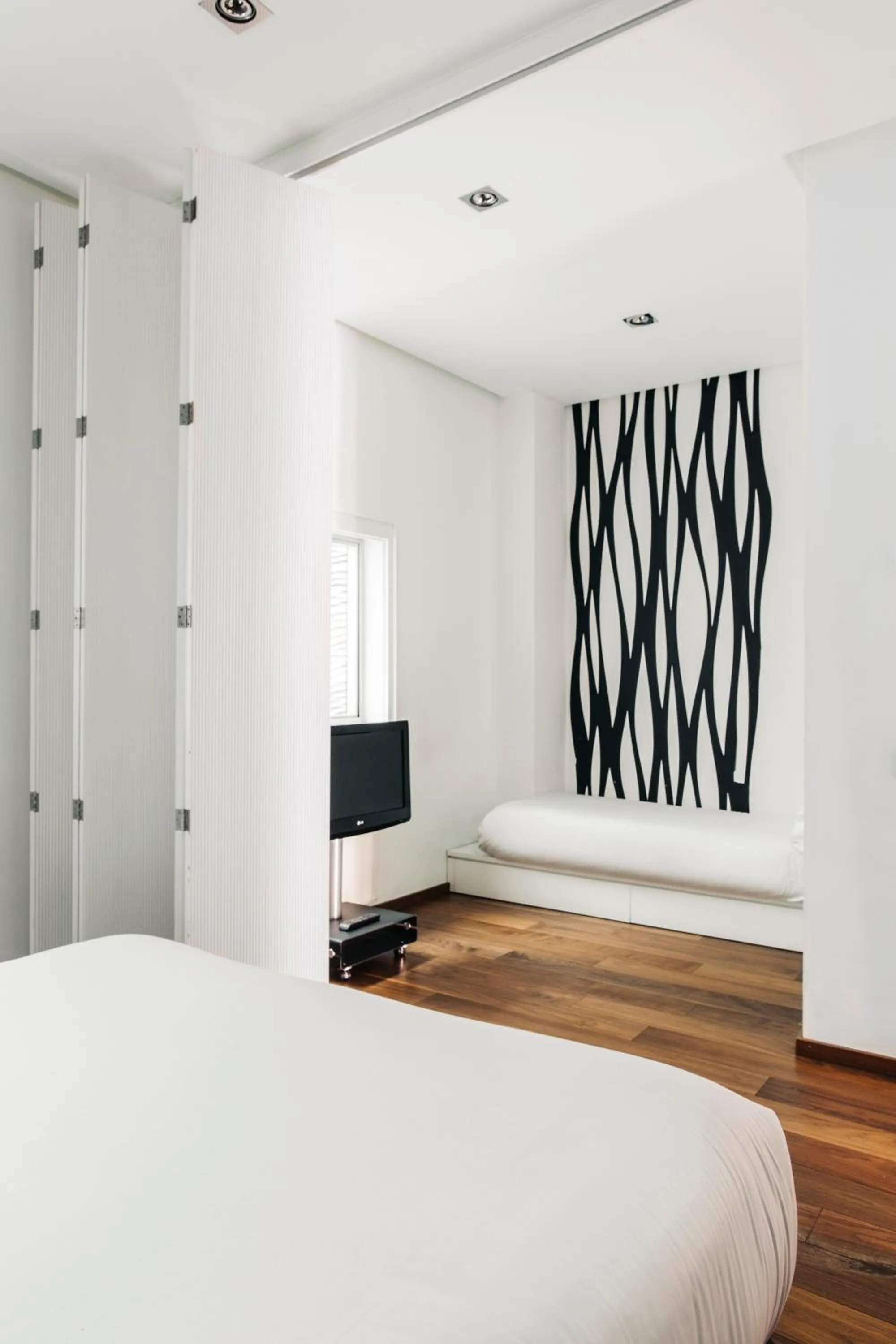 Bed in Suites Avenue