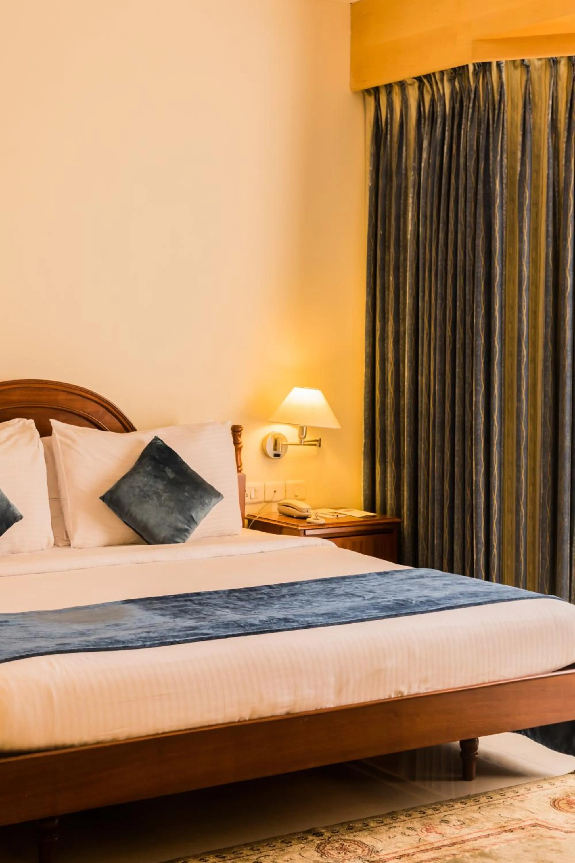 Bed in Chances Resort and Casino An Indy Resort