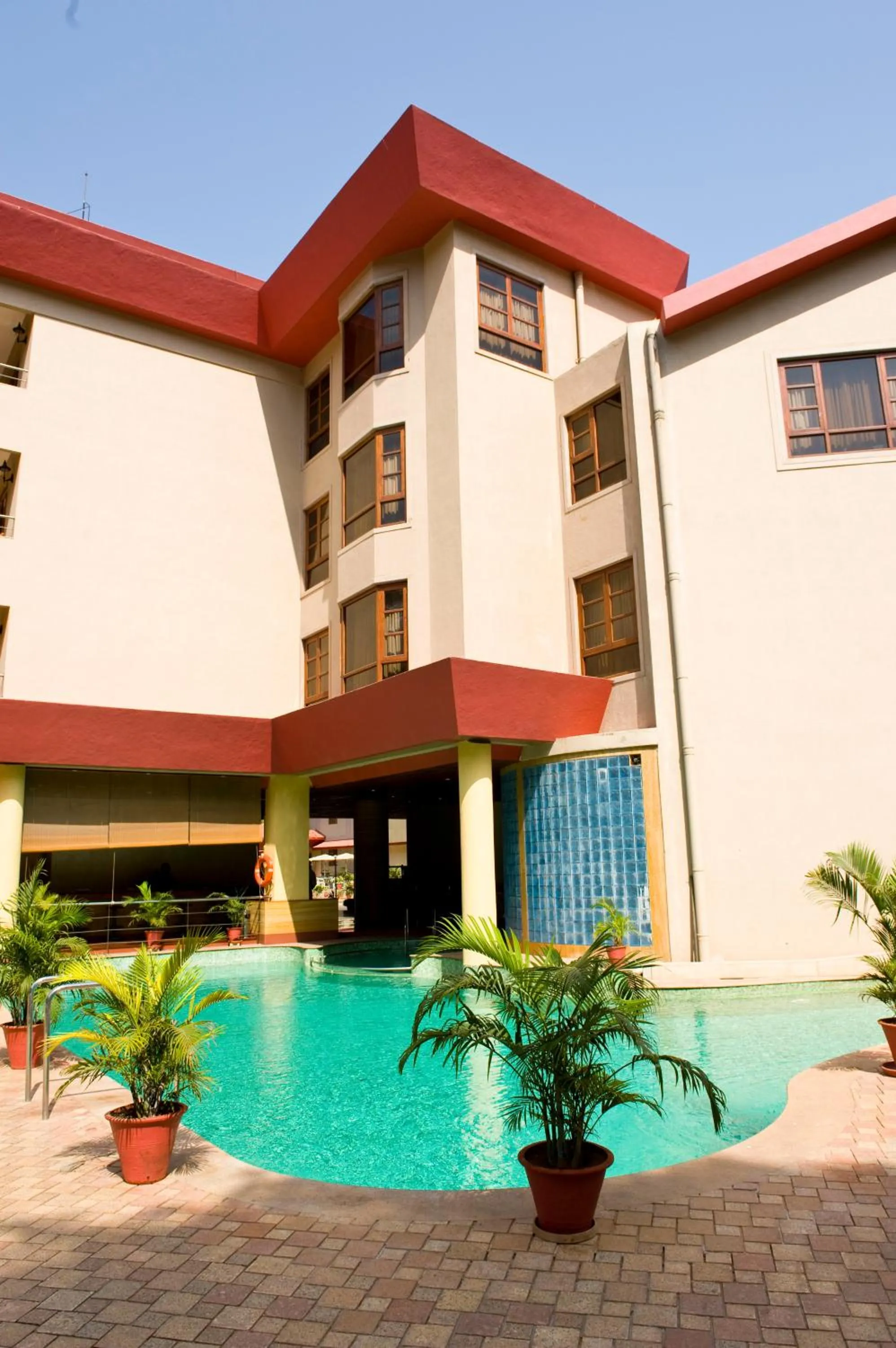 Swimming pool in Chances Resort and Casino An Indy Resort