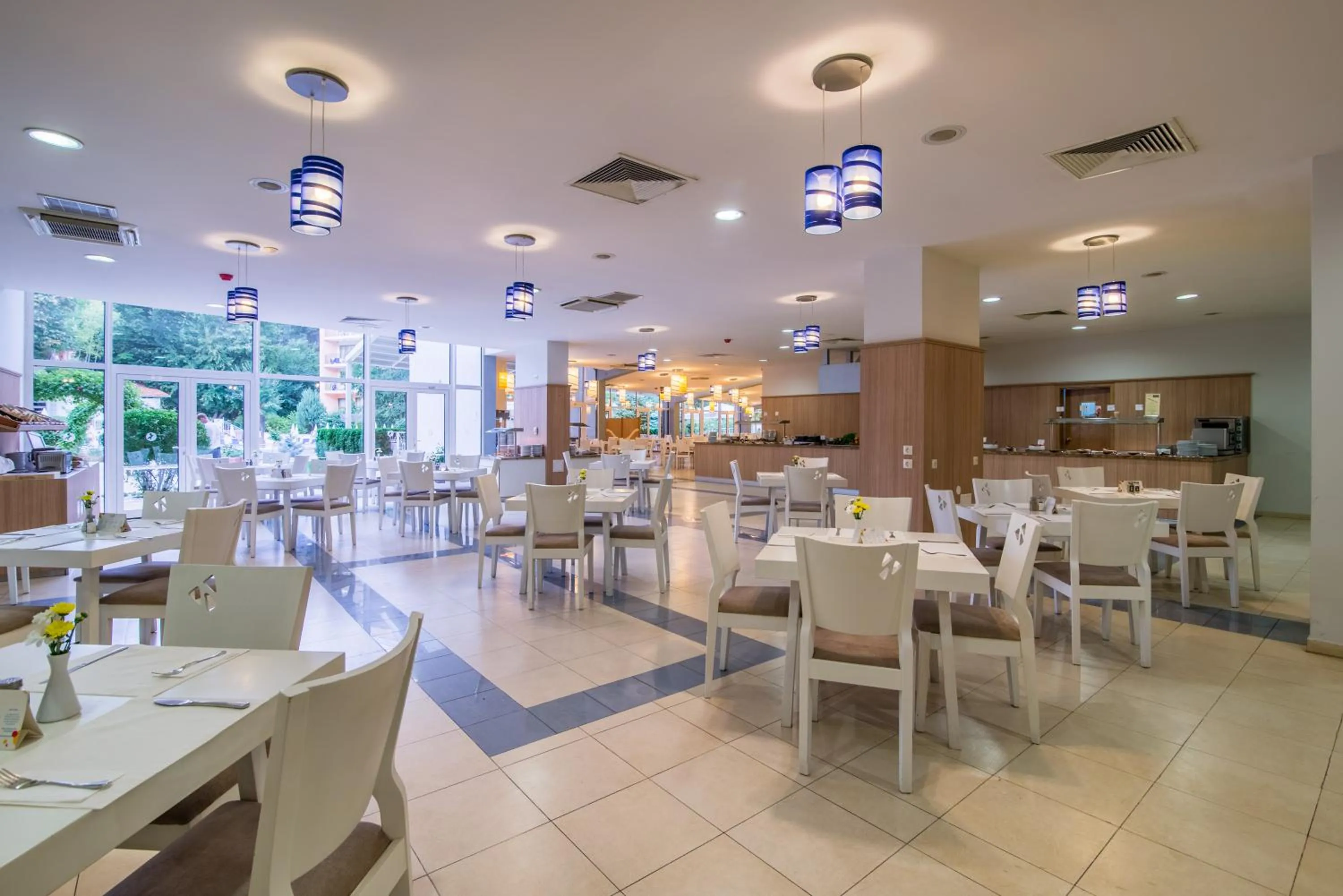 Restaurant/places to eat in Madara Park Hotel - All Inclusive