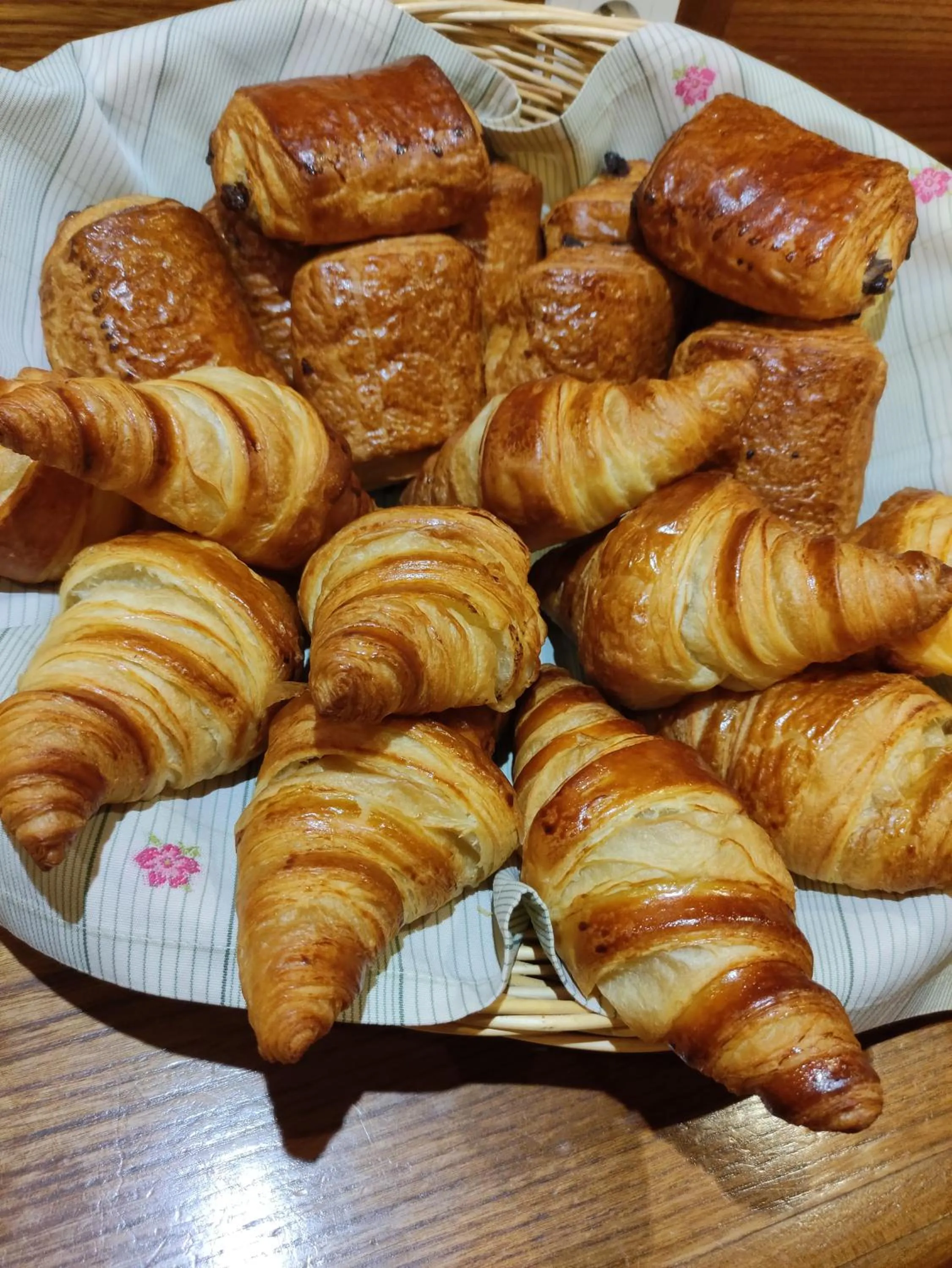 Breakfast in Hostellerie Du Grand Saint Antoine