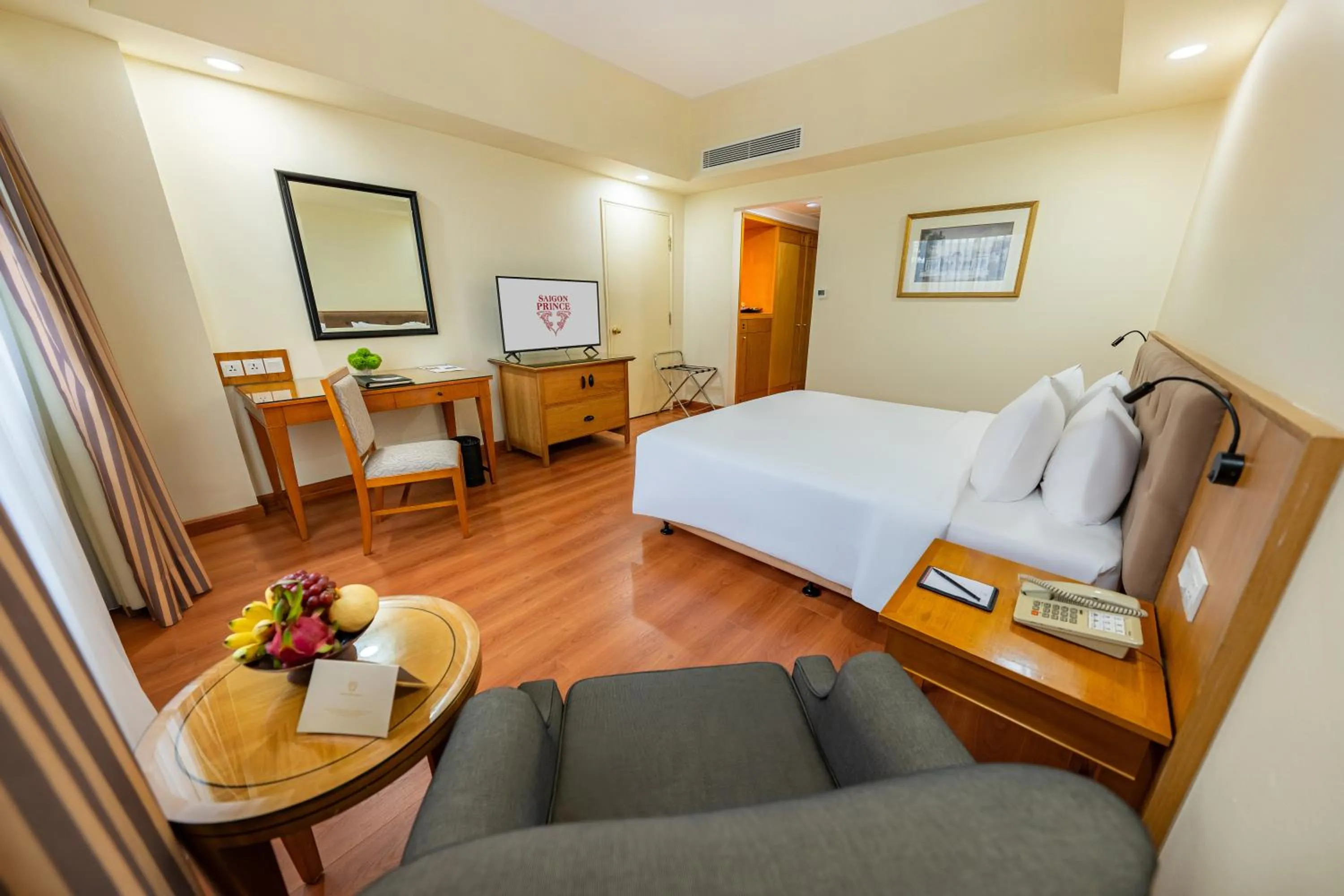 Bed in Saigon Prince Hotel