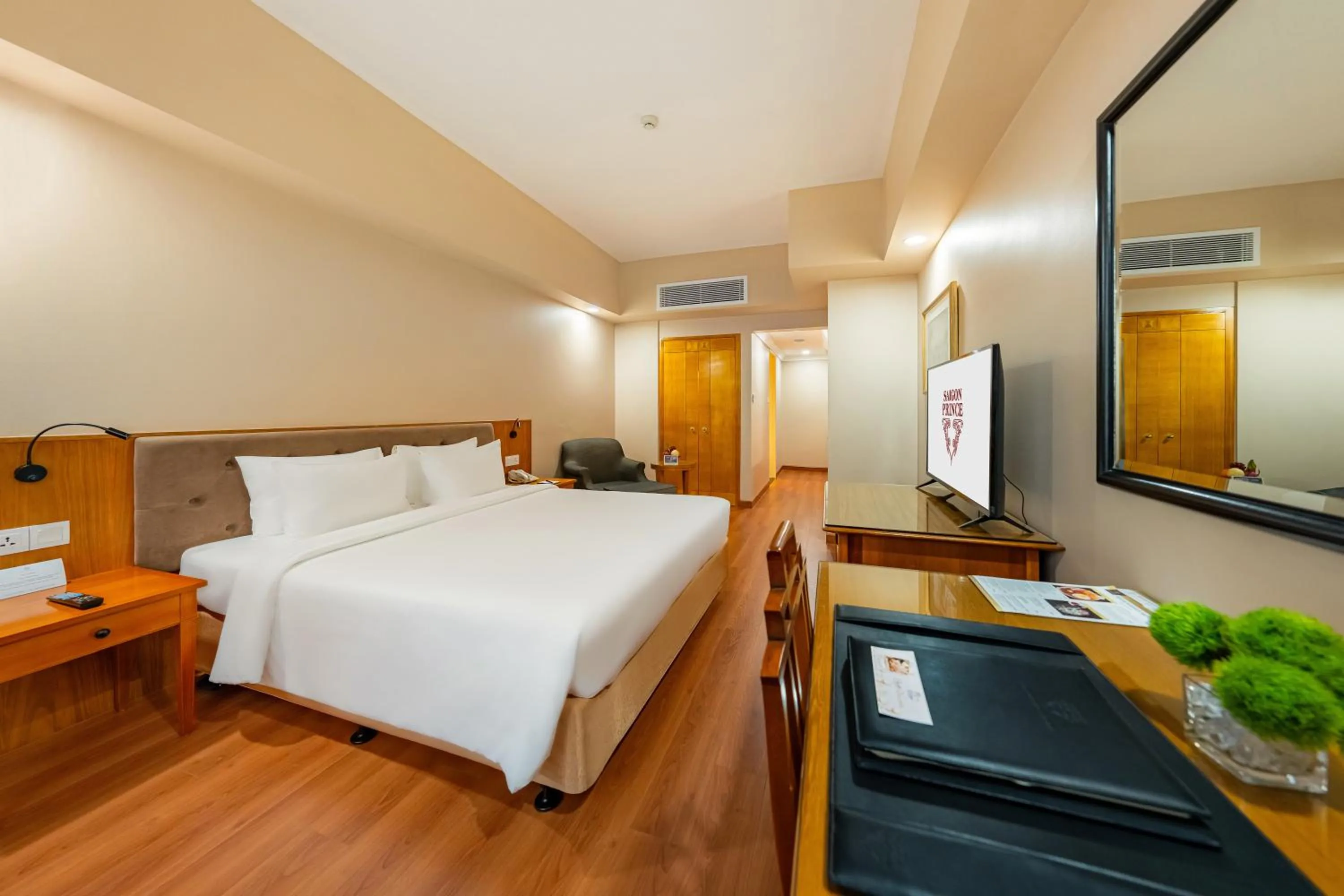 Bed in Saigon Prince Hotel