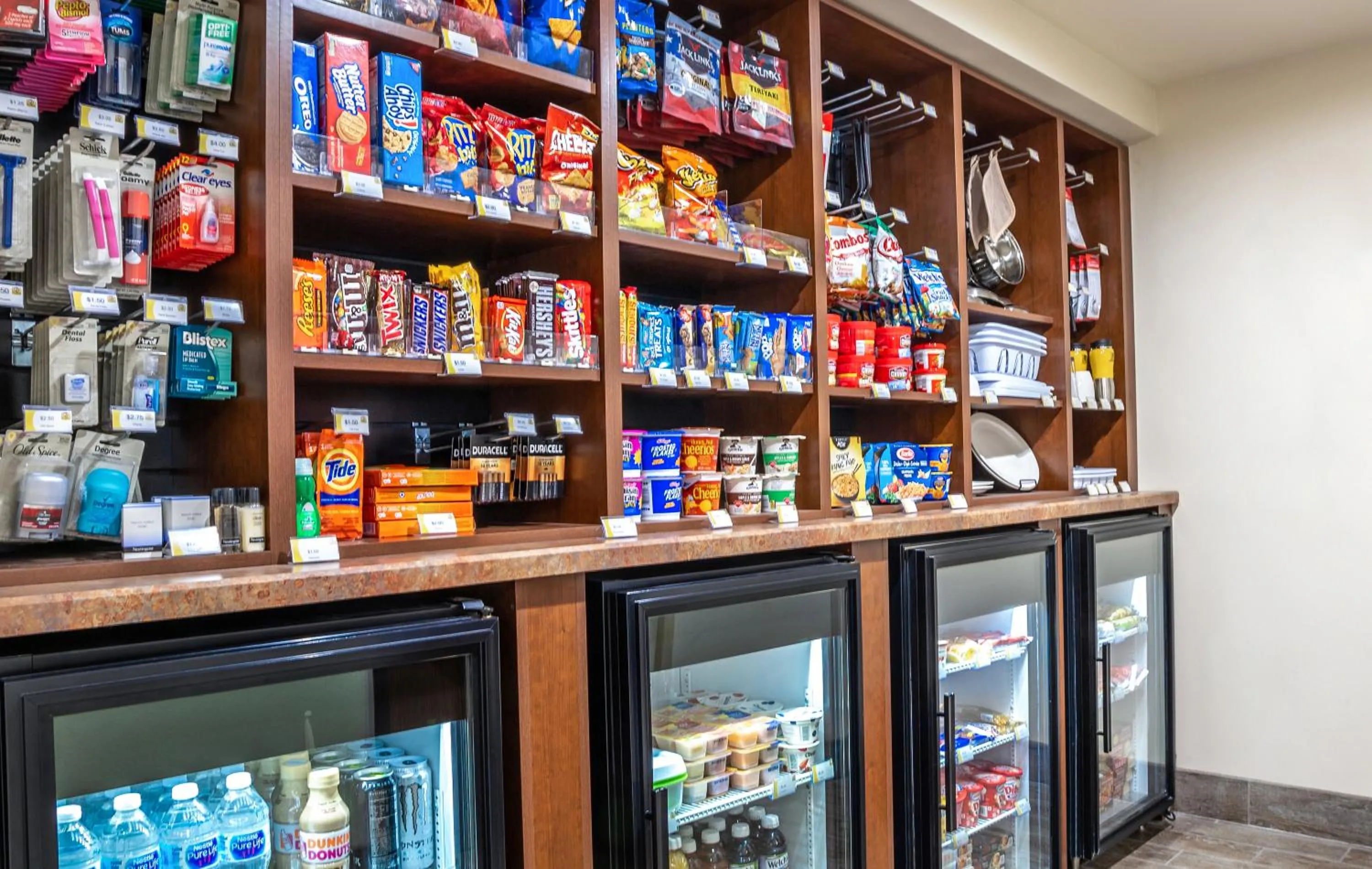 Food and drinks in My Place Hotel-Council Bluffs/Omaha East, IA