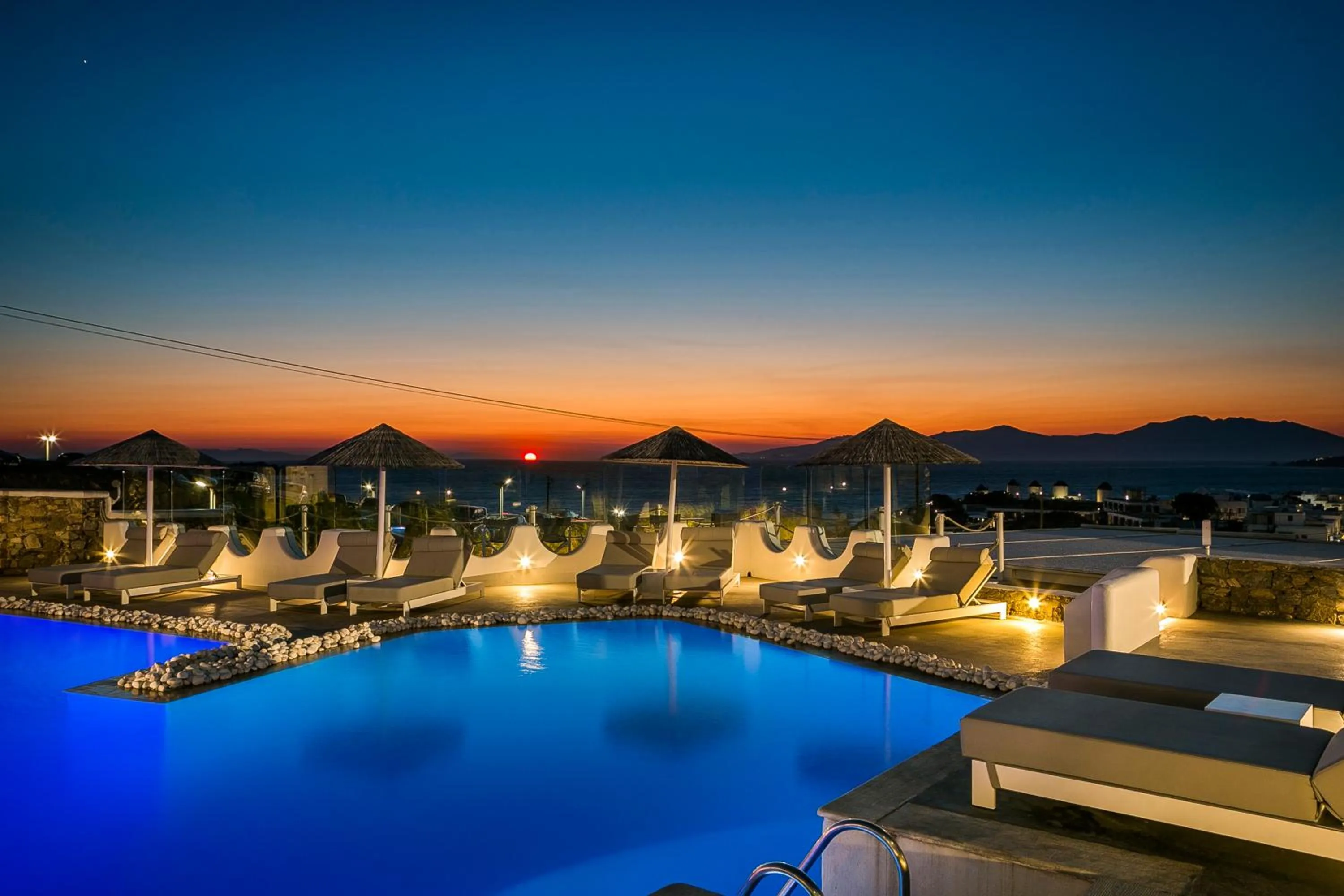 Swimming pool in Ilio Maris