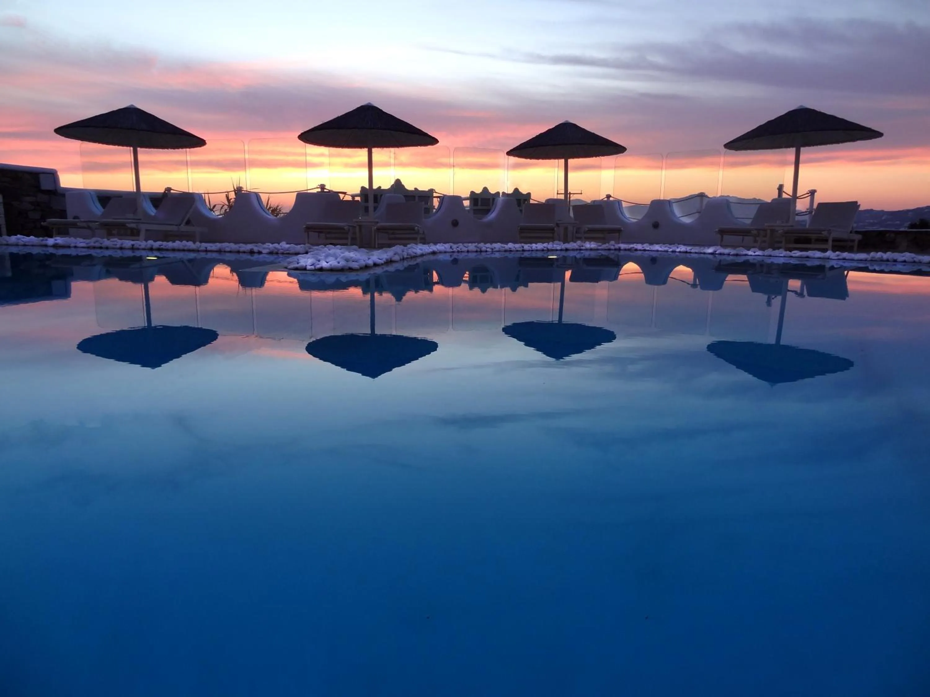 Summer in Ilio Maris