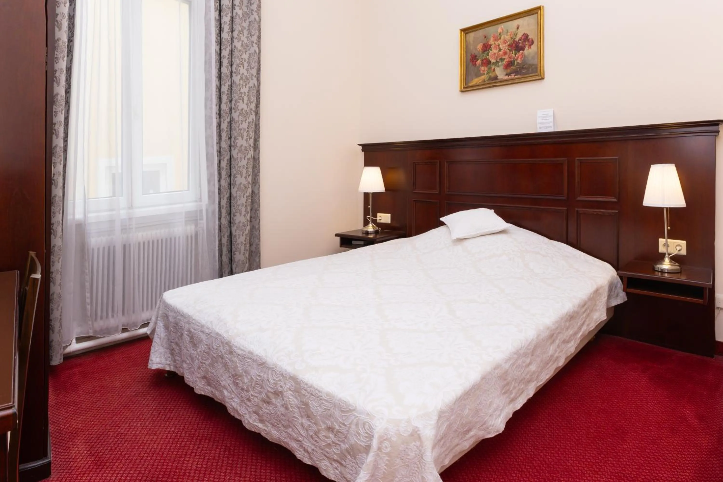 Photo of the whole room, Bed in Hotel Viktoria Schönbrunn