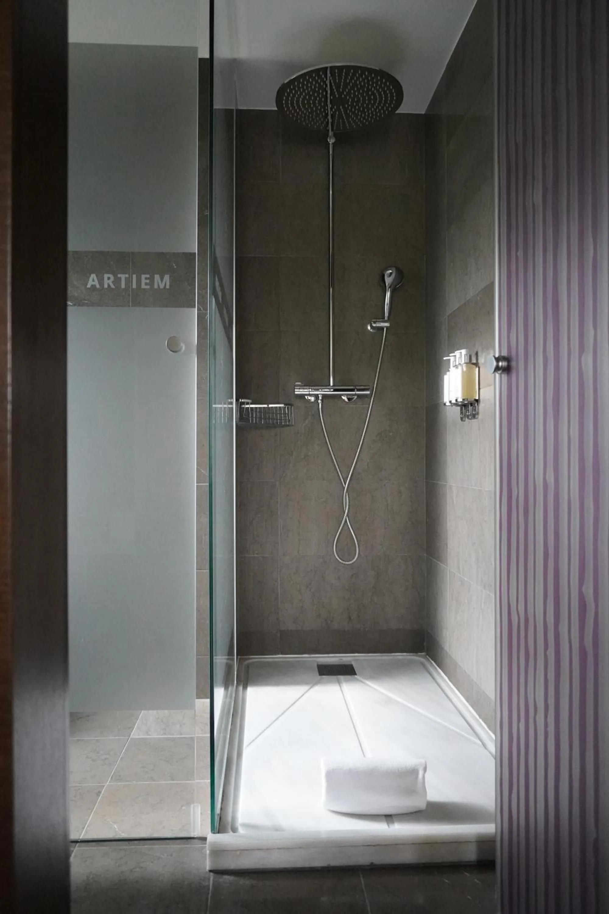 Bathroom in ARTIEM Asturias