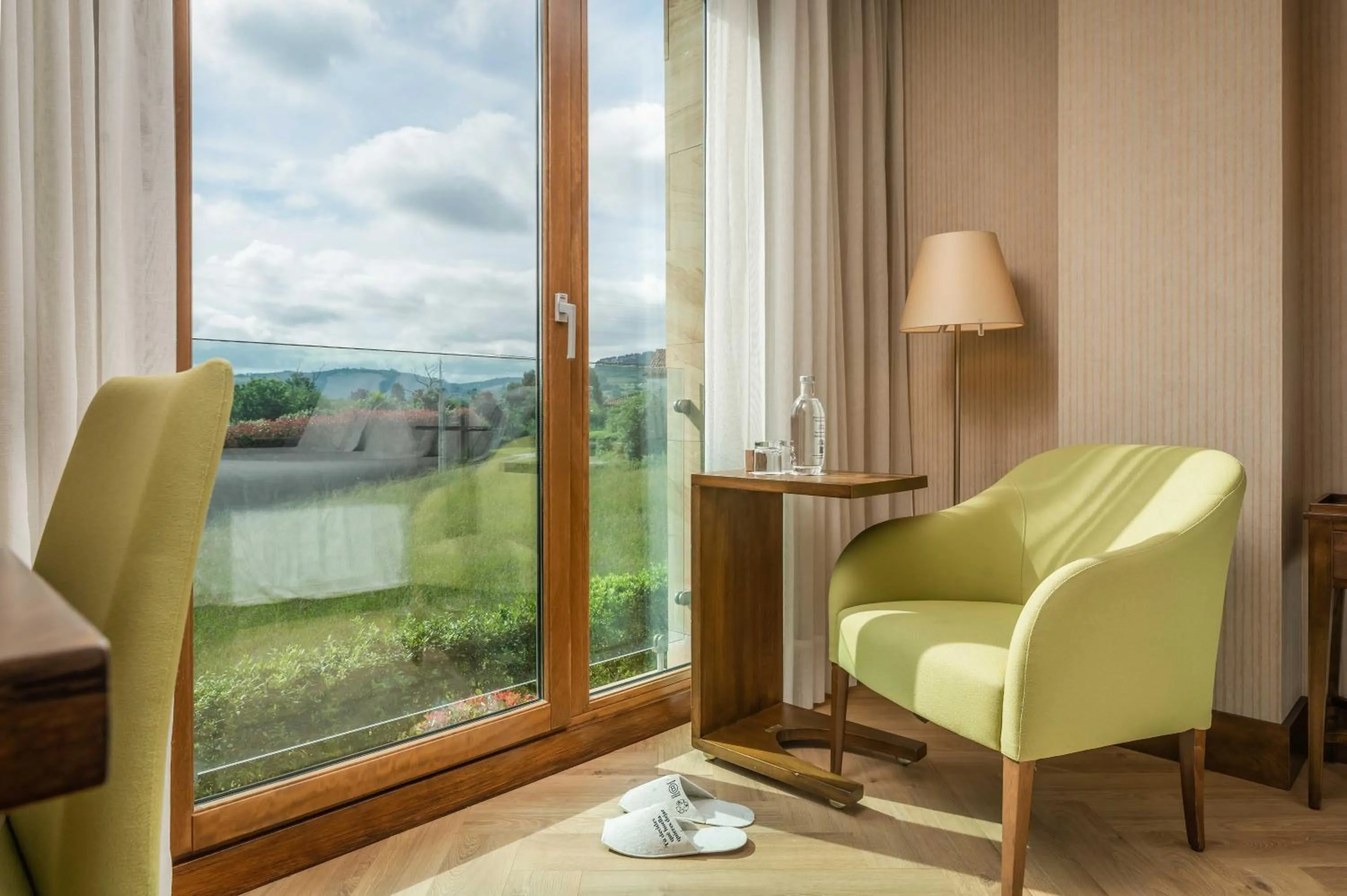 Photo of the whole room in ARTIEM Asturias