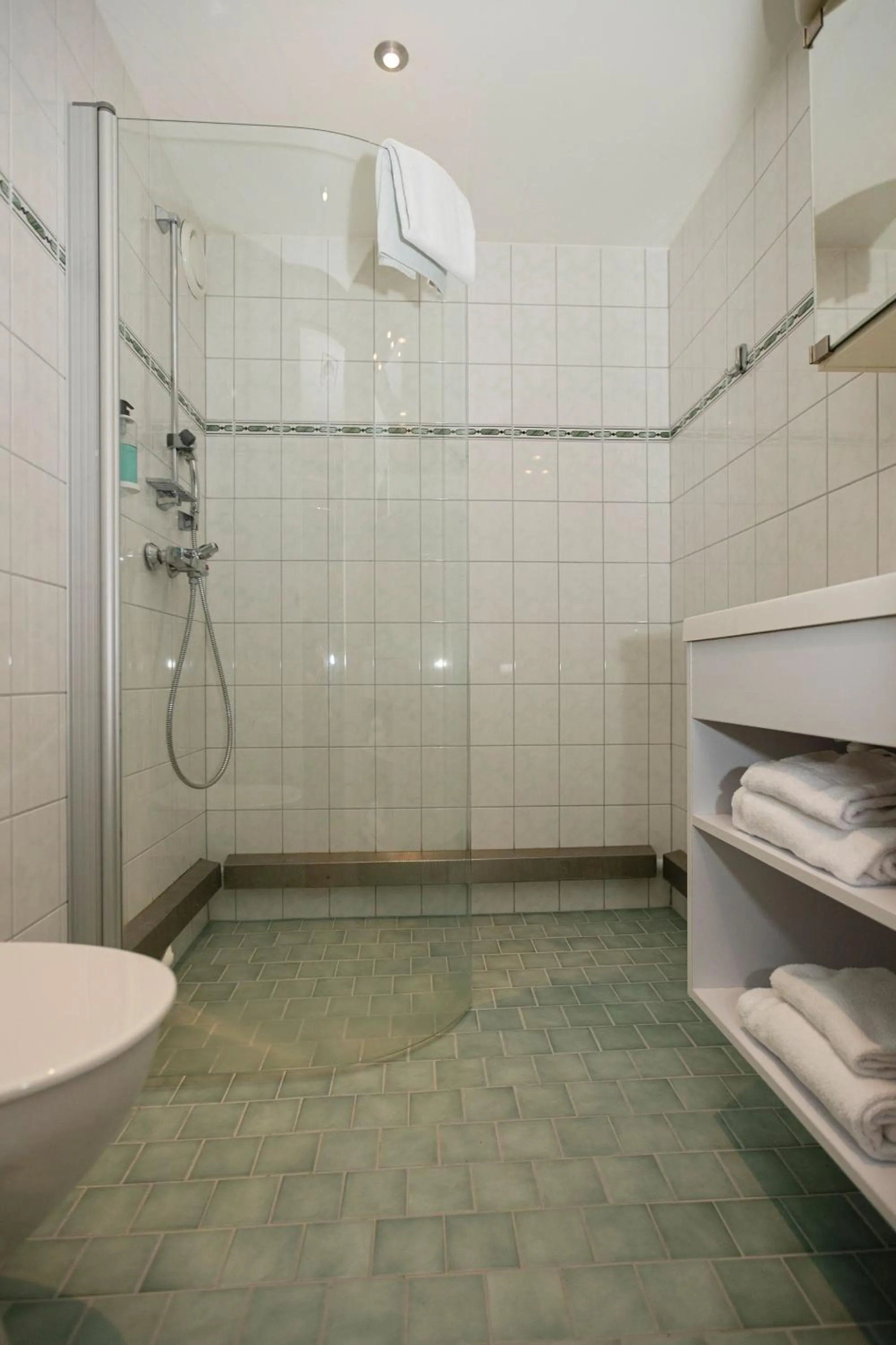 Bathroom in Hotel Adlon