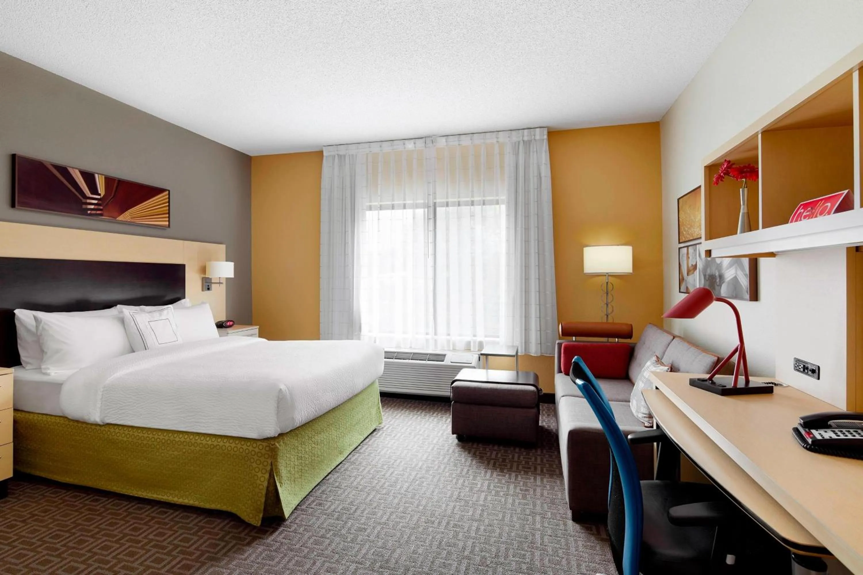 Bedroom, Bed in TownePlace Suites by Marriott Harrisburg Hershey