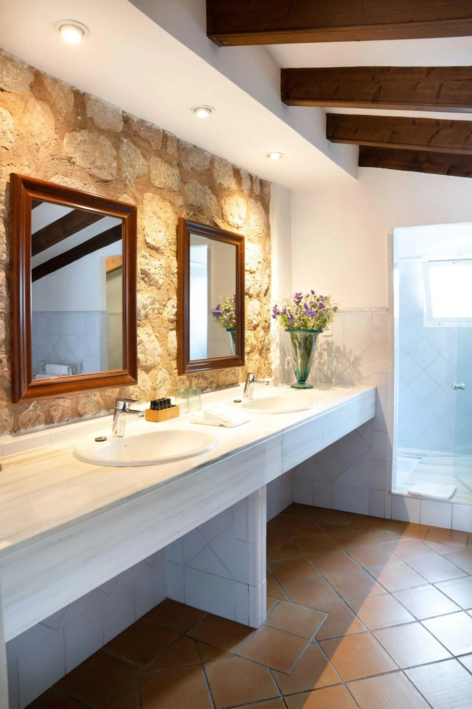 Bathroom in Finca Ca'n Quatre
