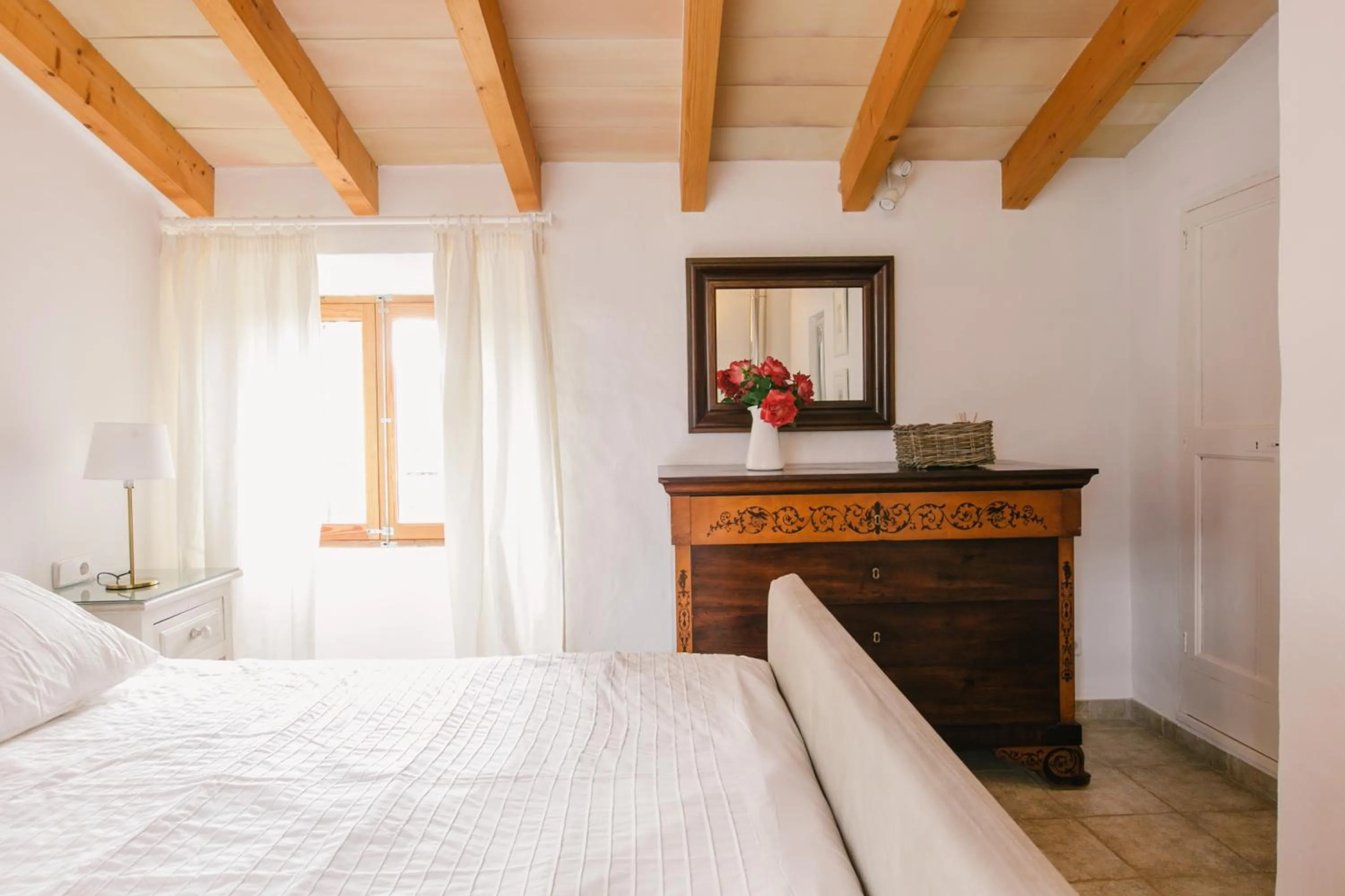 Day, Bed in Finca Ca'n Quatre