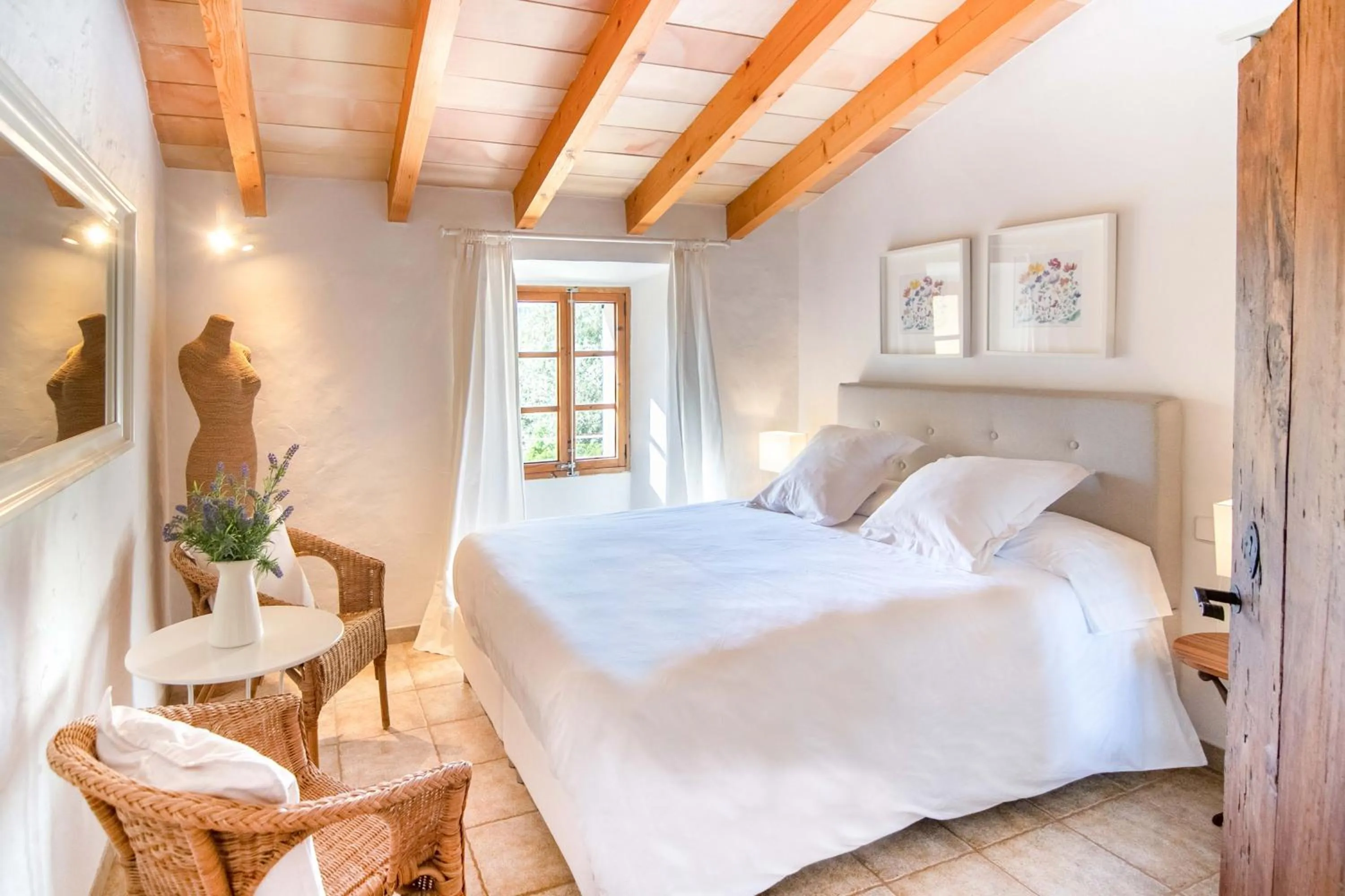 Bedroom, Bed in Finca Ca'n Quatre