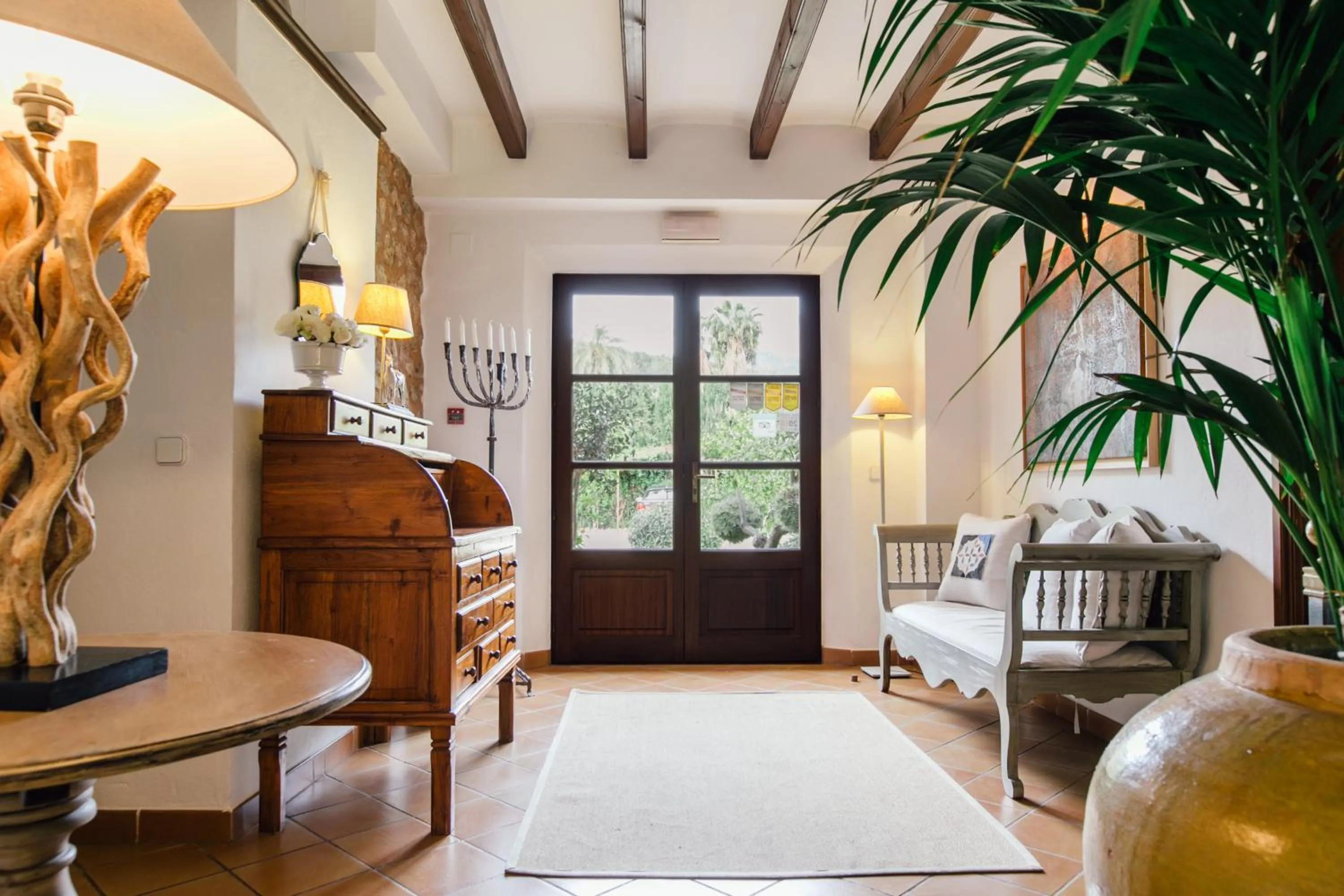 Lobby or reception in Finca Ca'n Quatre