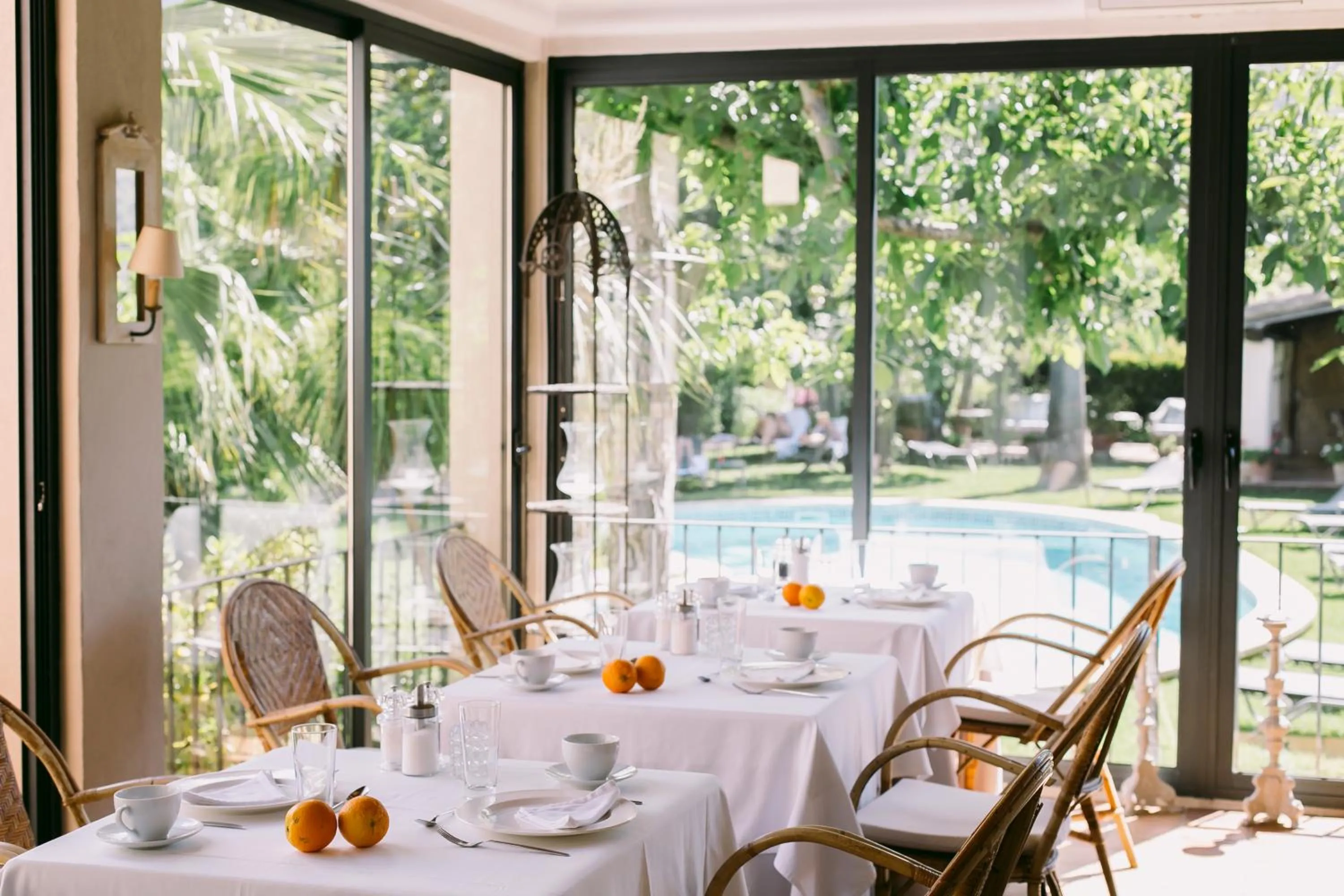 Restaurant/places to eat in Finca Ca'n Quatre