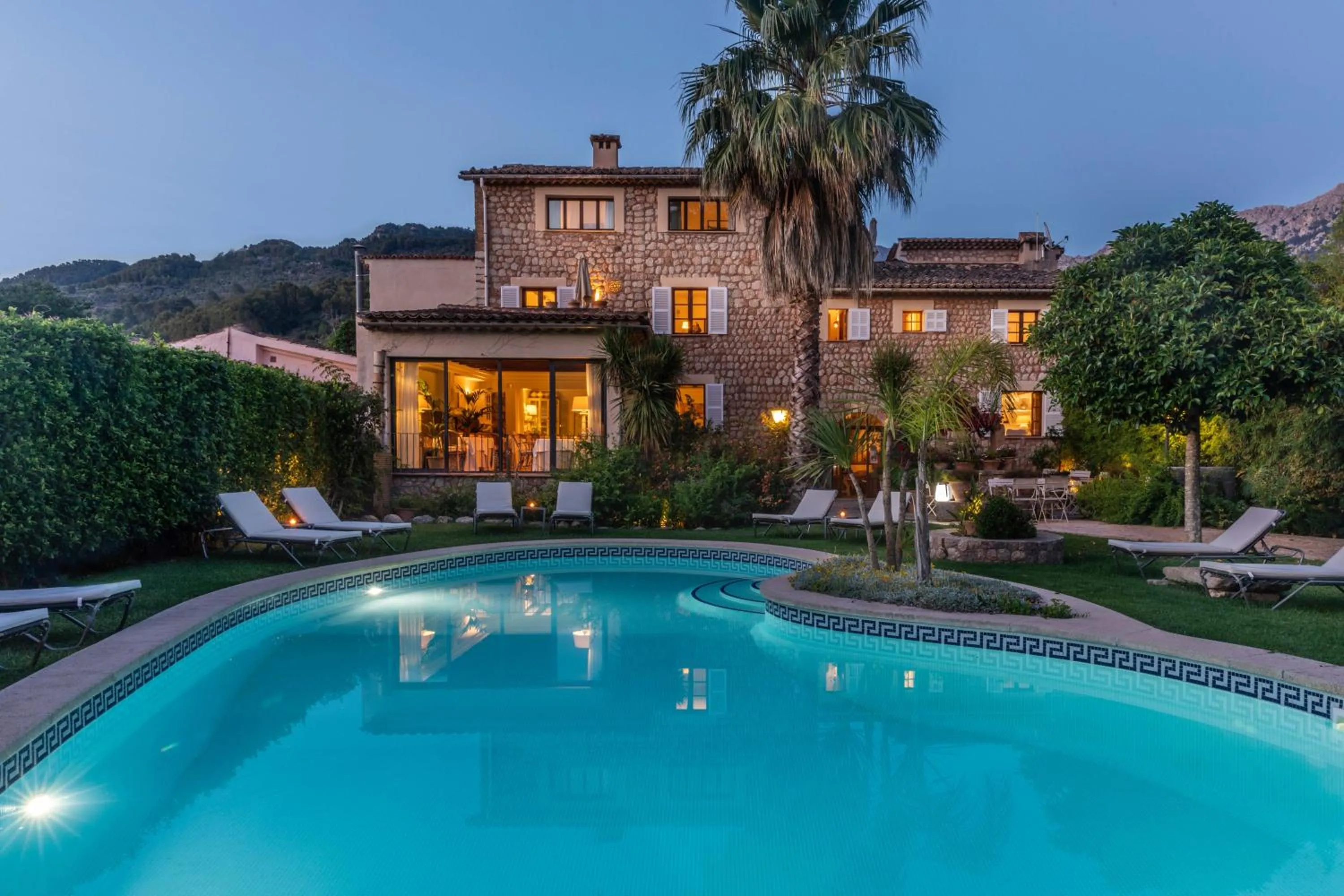 Pool view in Finca Ca'n Quatre