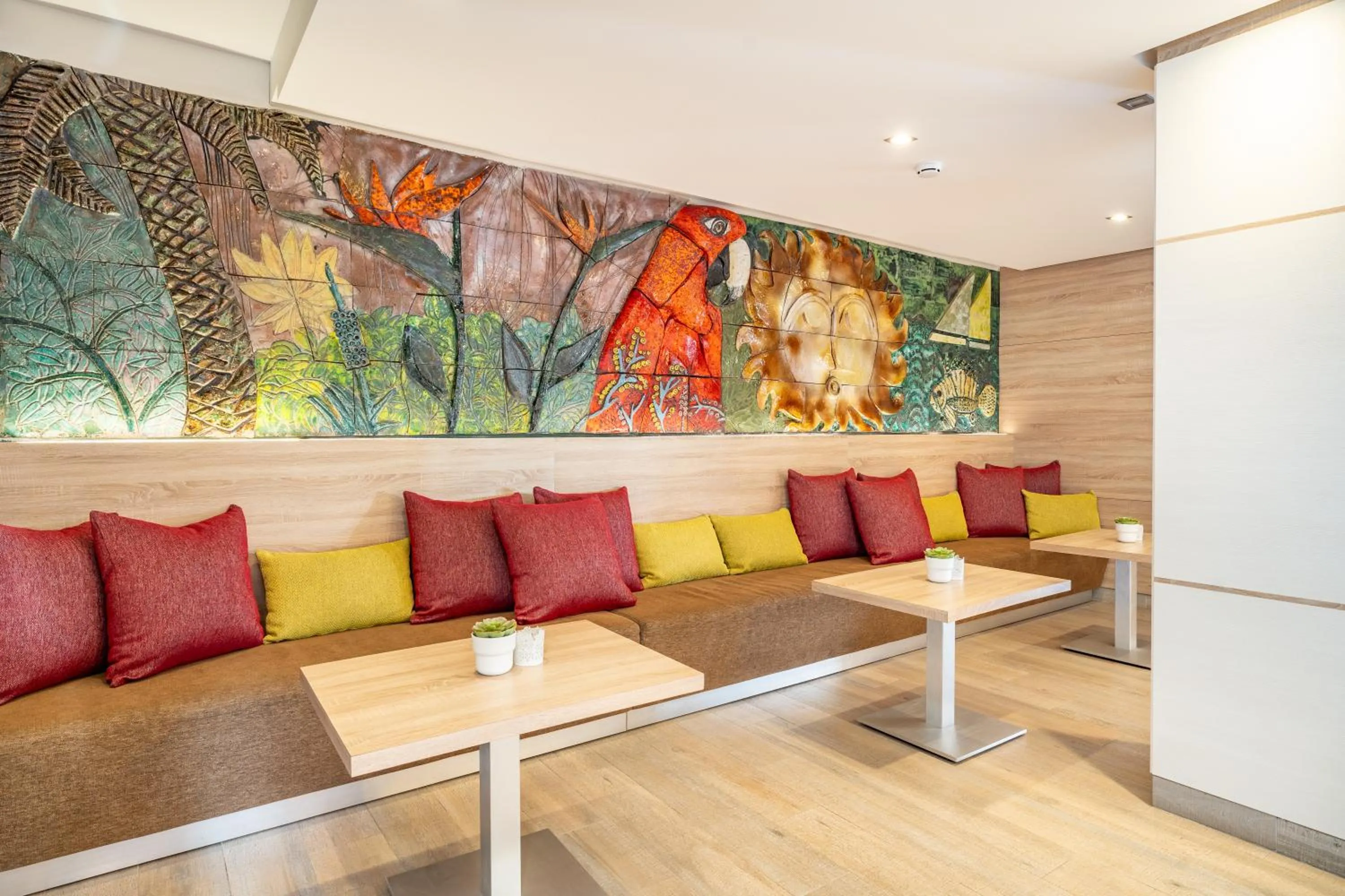 Property building in Apartamentos Cabau Cala Dor