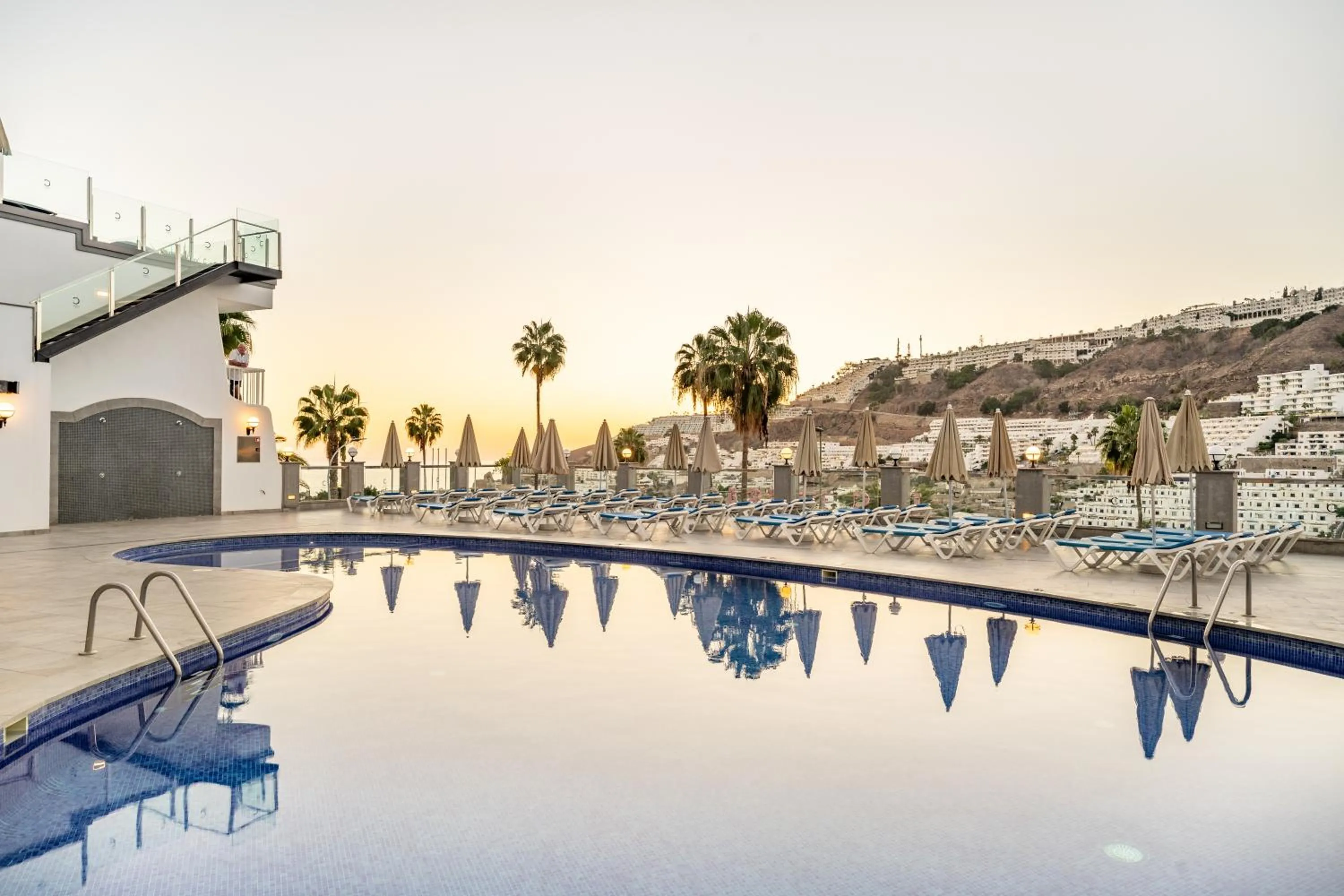 Pool view in Apartamentos Cabau Cala Dor