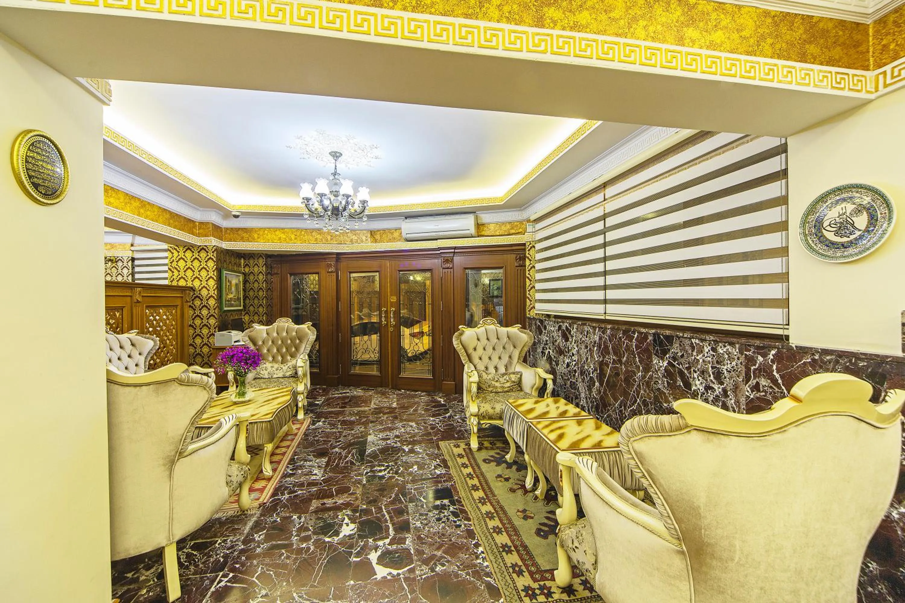Lobby or reception in Lausos Hotel Sultanahmet