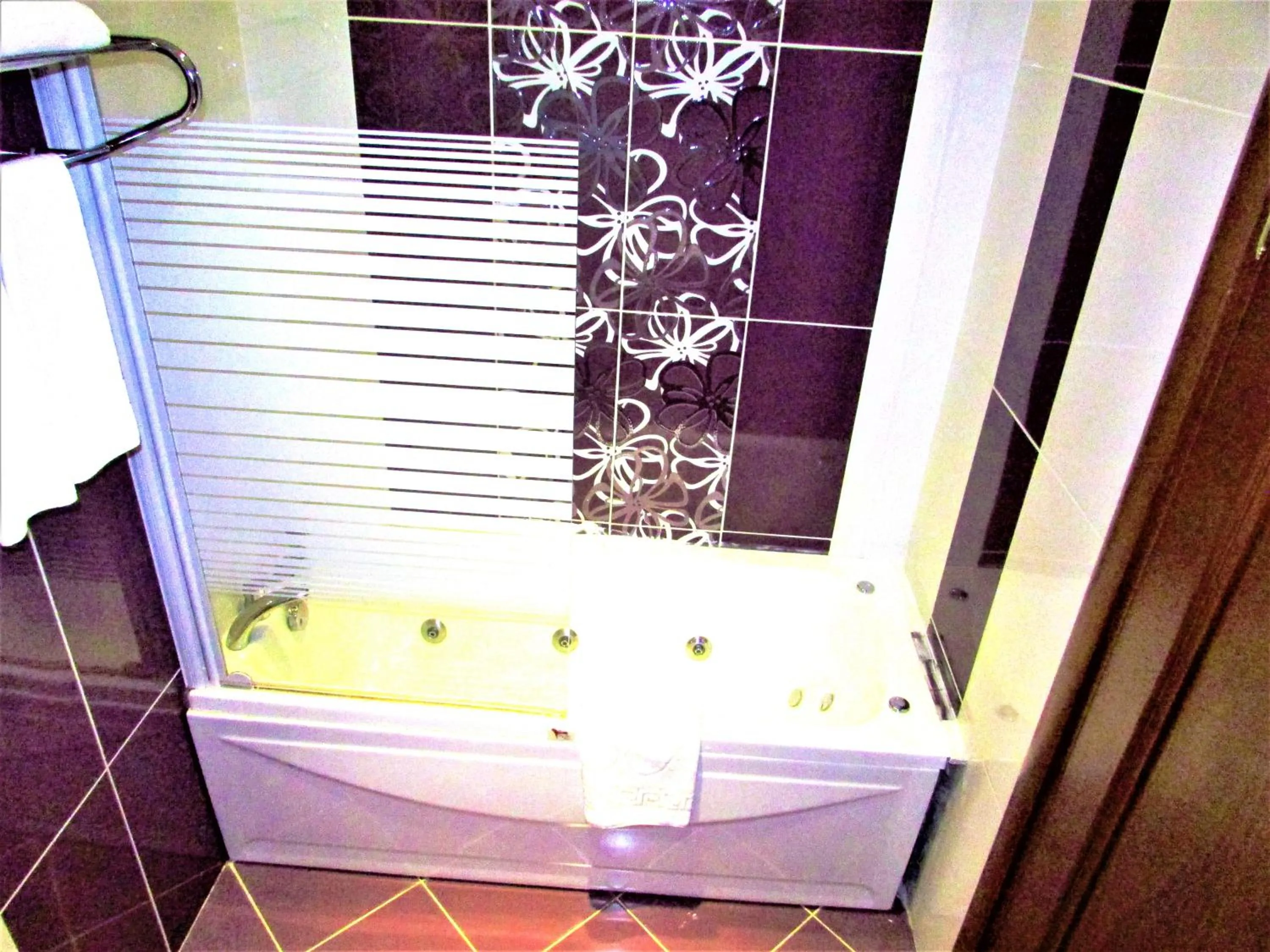 Bathroom in Lausos Hotel Sultanahmet