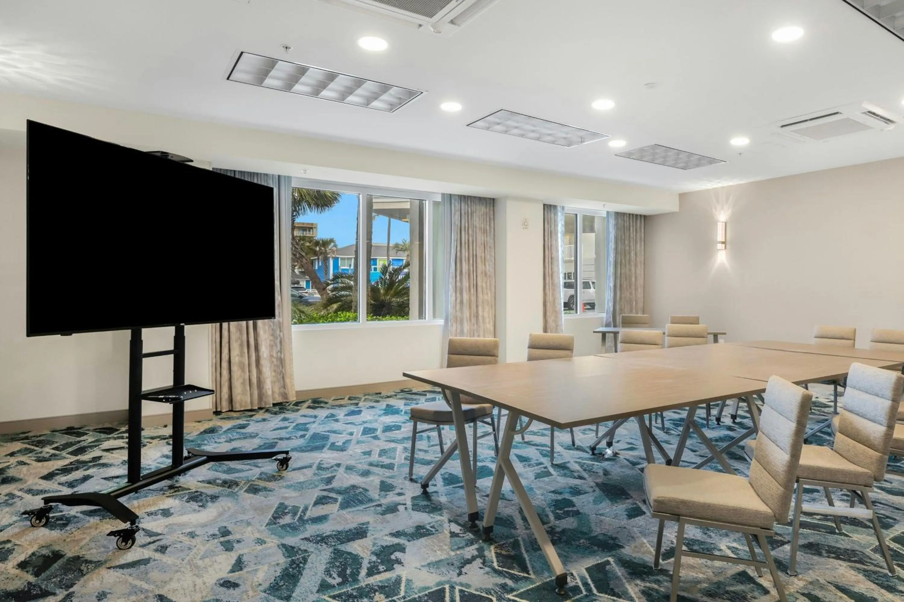 Meeting/conference room in Courtyard by Marriott Jacksonville Beach Oceanfront