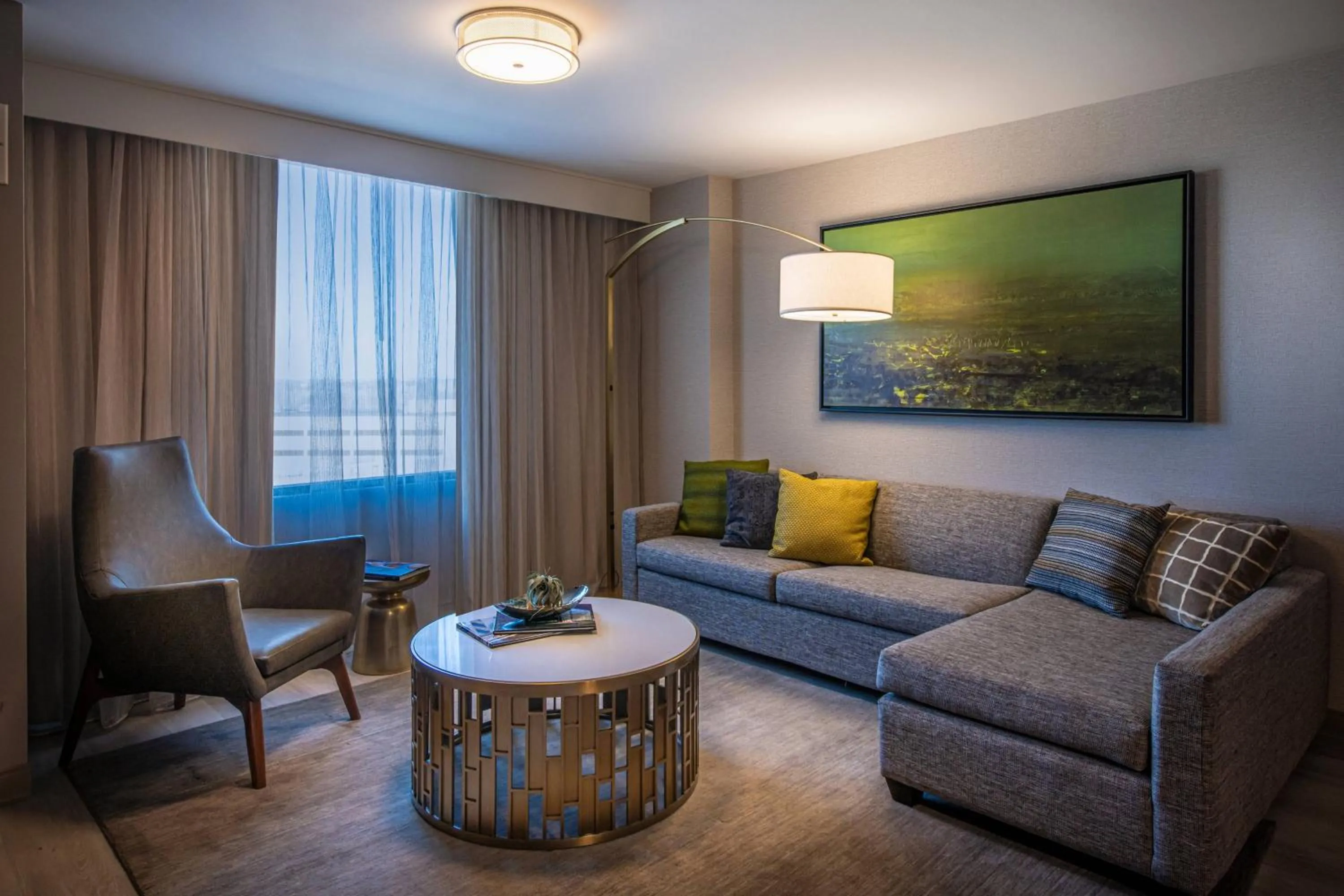 Bedroom in Wichita Marriott