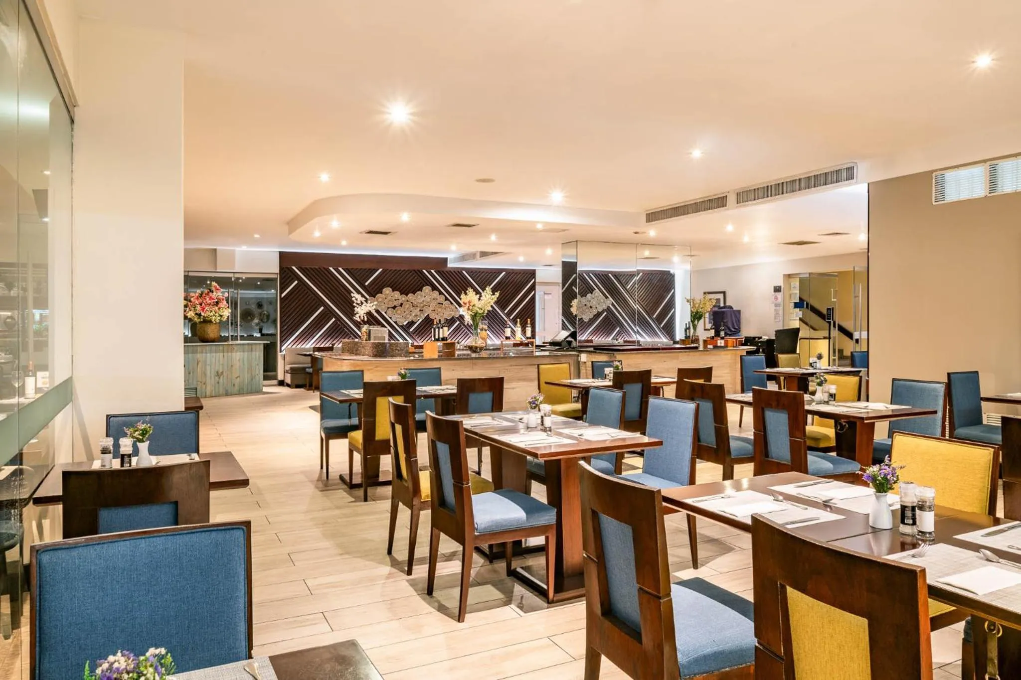 Restaurant/places to eat in Casa Andina Premium Miraflores