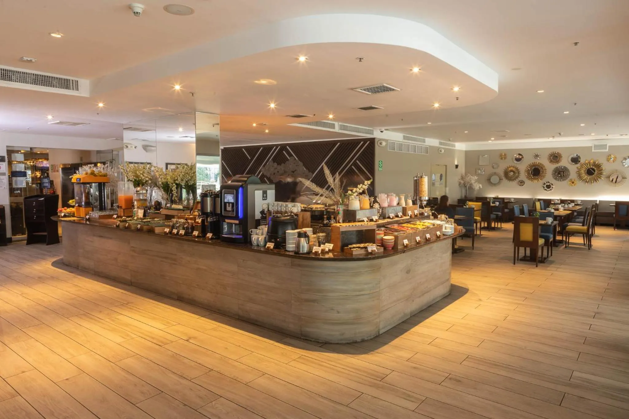 Restaurant/places to eat in Casa Andina Premium Miraflores