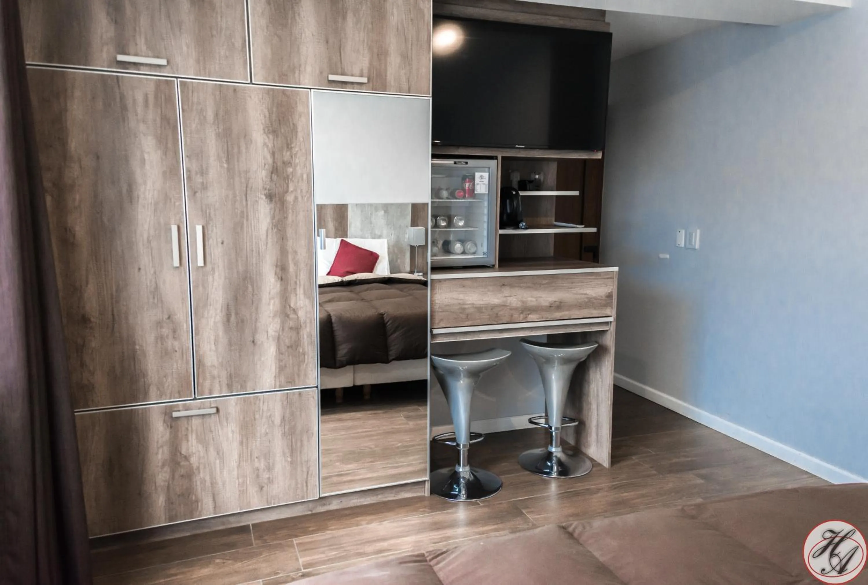 TV and multimedia in Hosteria y Restaurante America