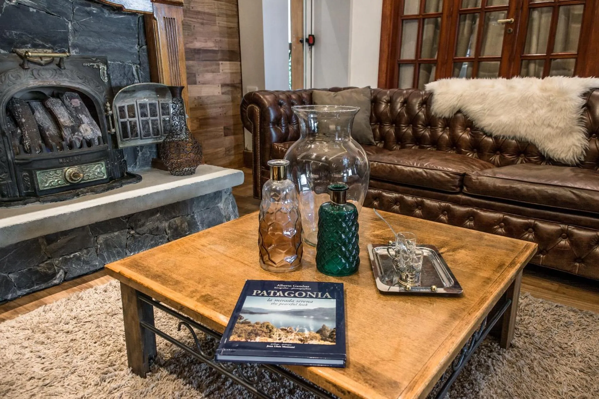 Communal lounge/ TV room in Hosteria y Restaurante America