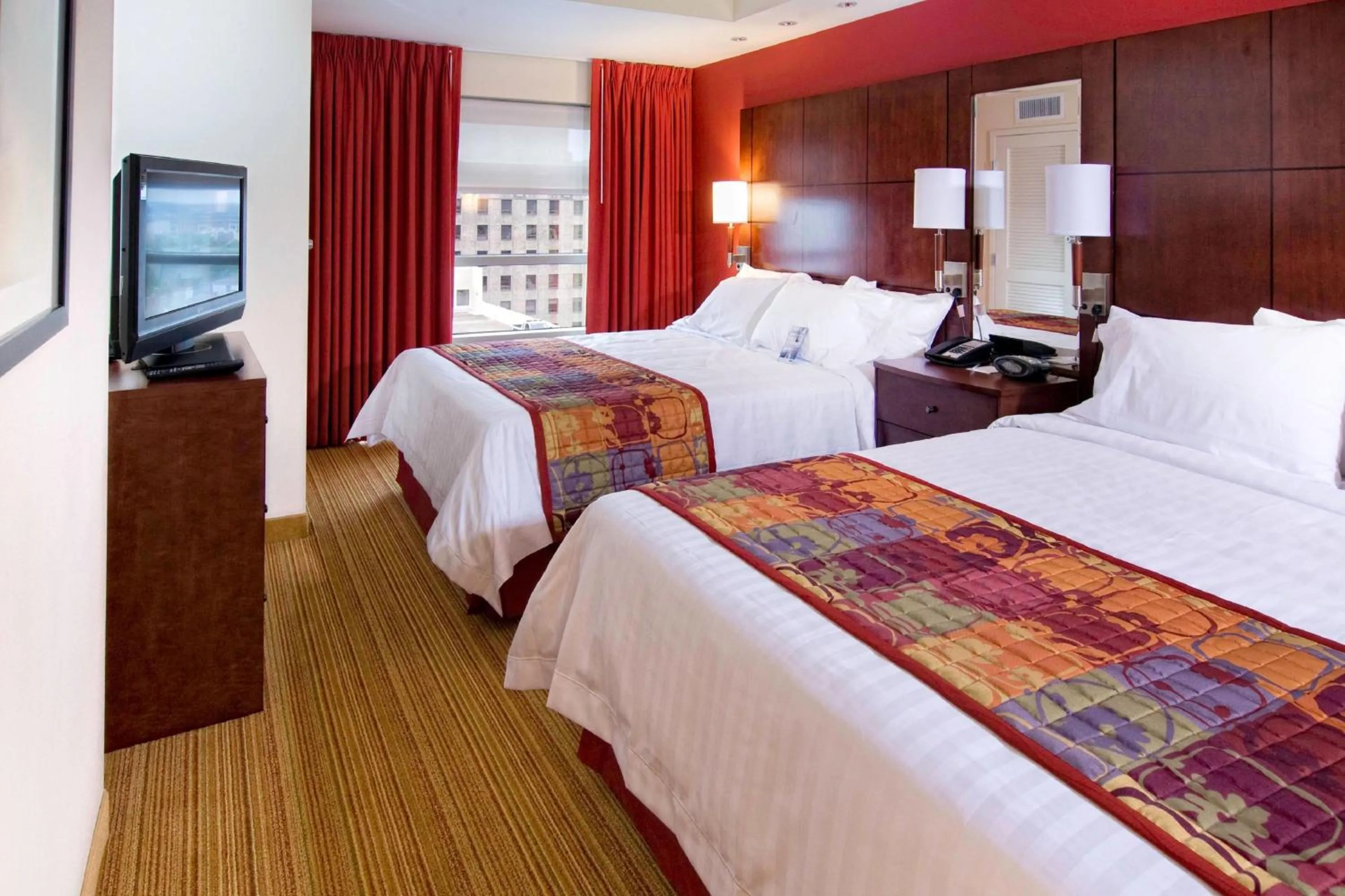 Bedroom, Bed in Residence Inn Norfolk Downtown