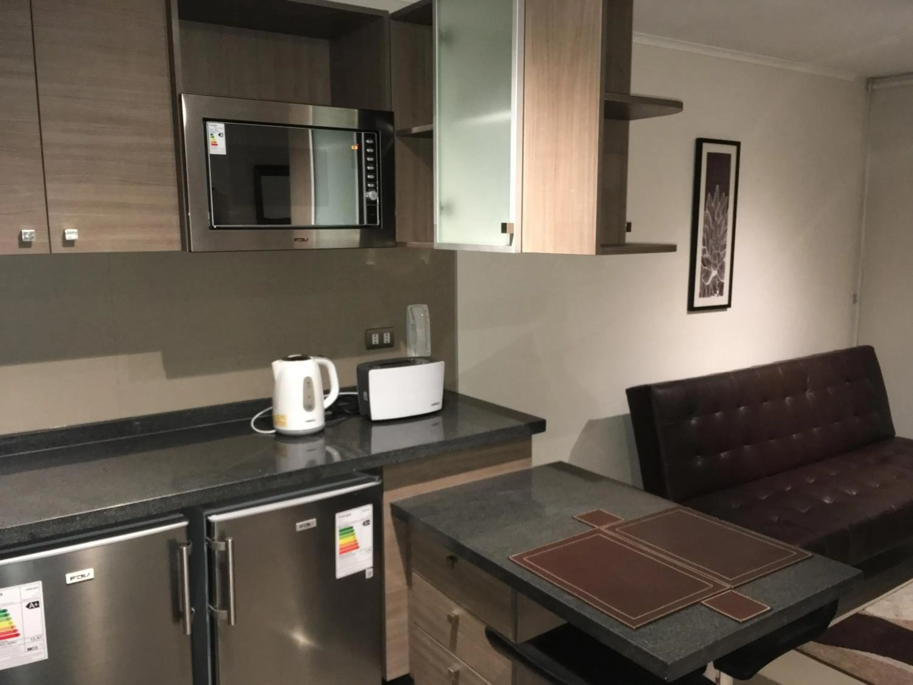 Moneda Express Apart