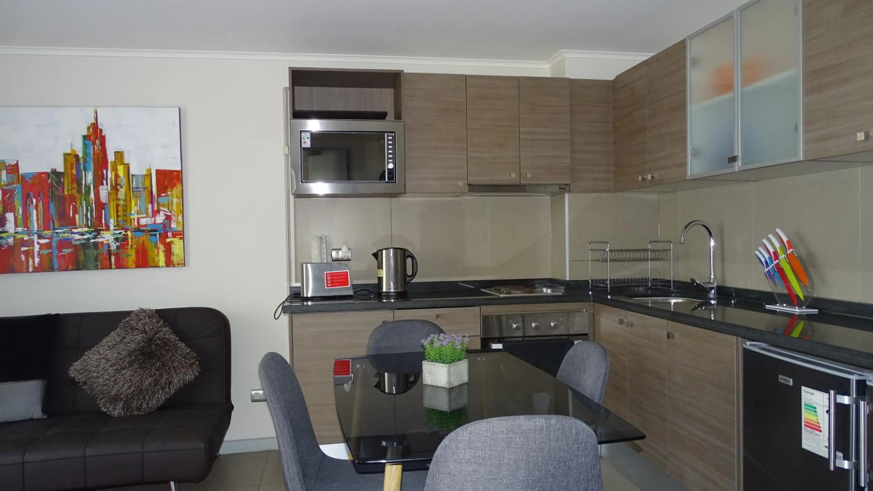 Moneda Express Apart