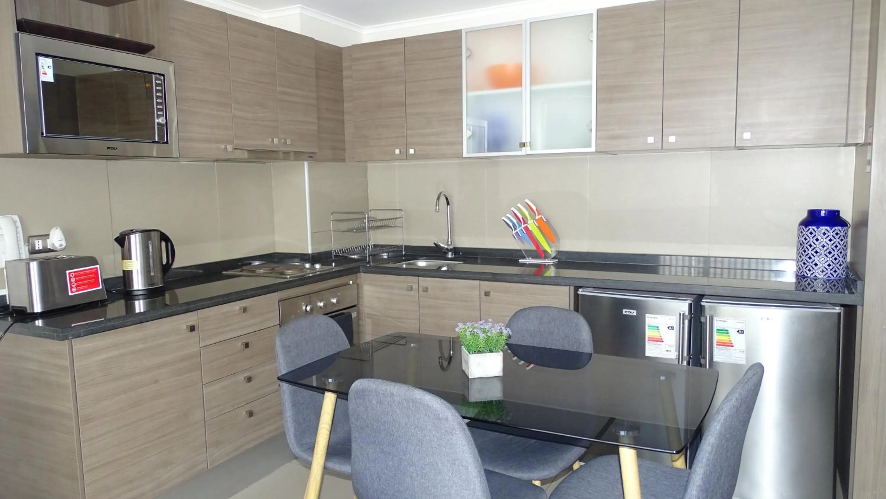 Moneda Express Apart