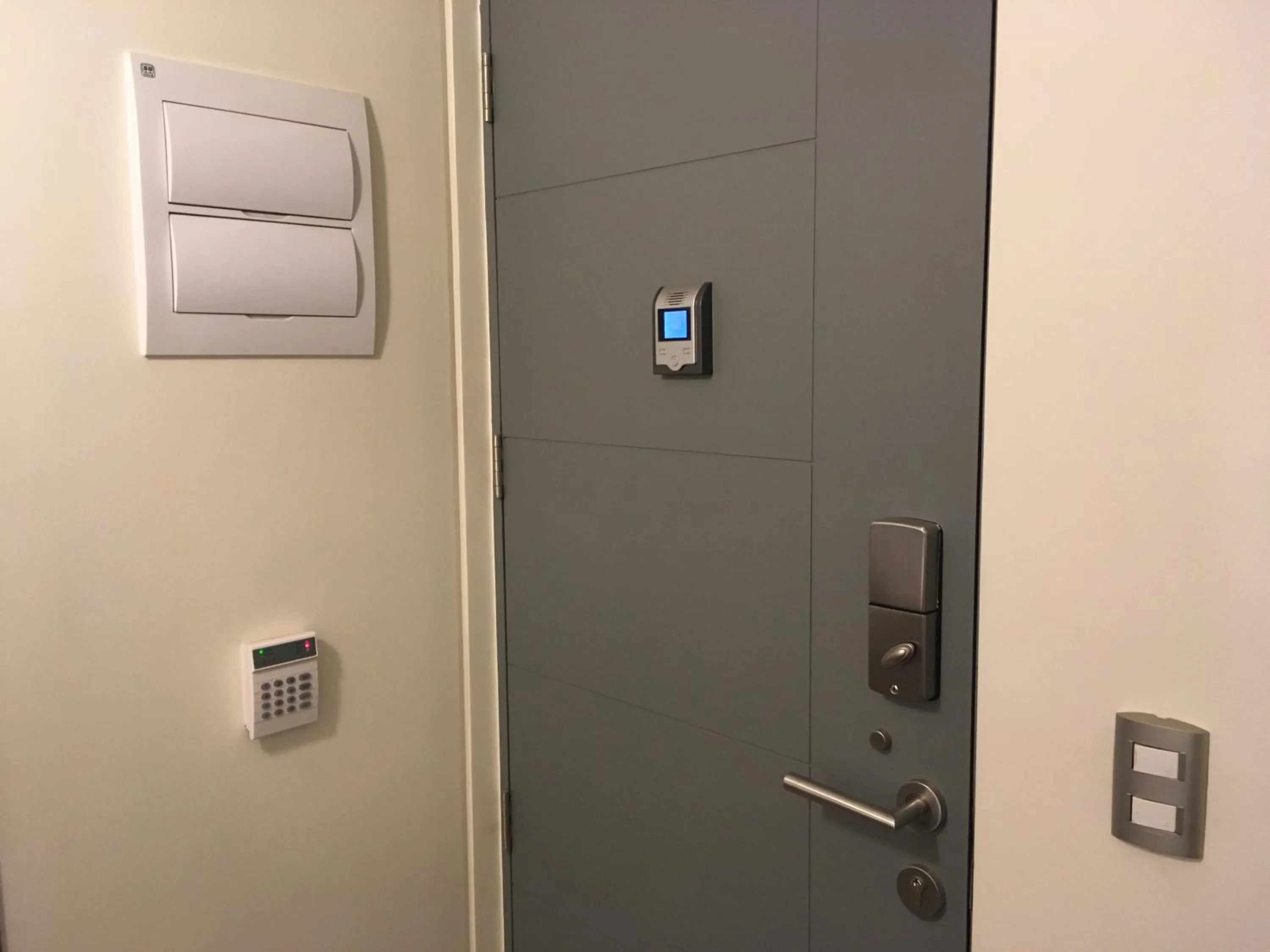 Moneda Express Apart