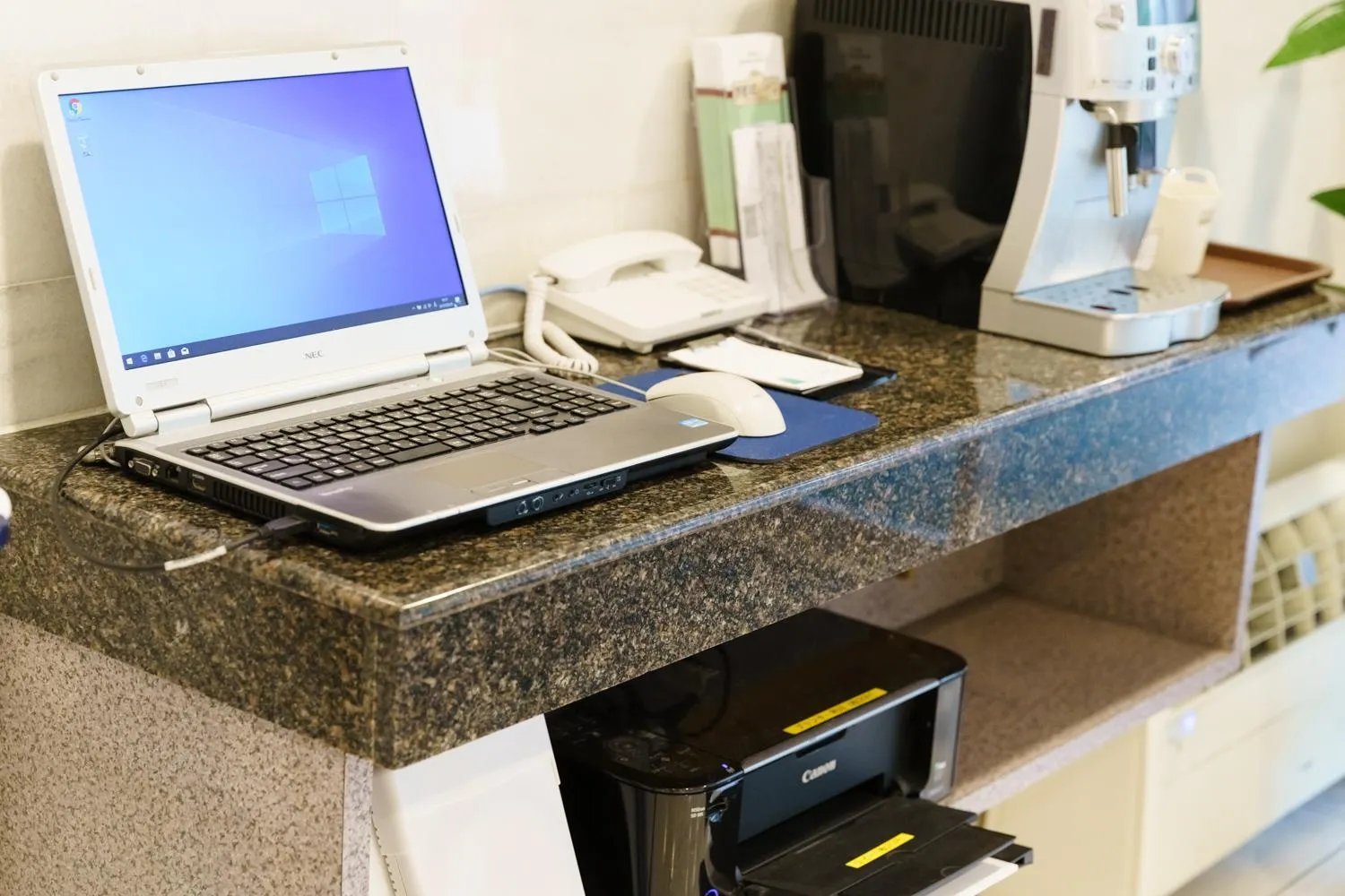 Business facilities in Kyoto Horikawa Inn