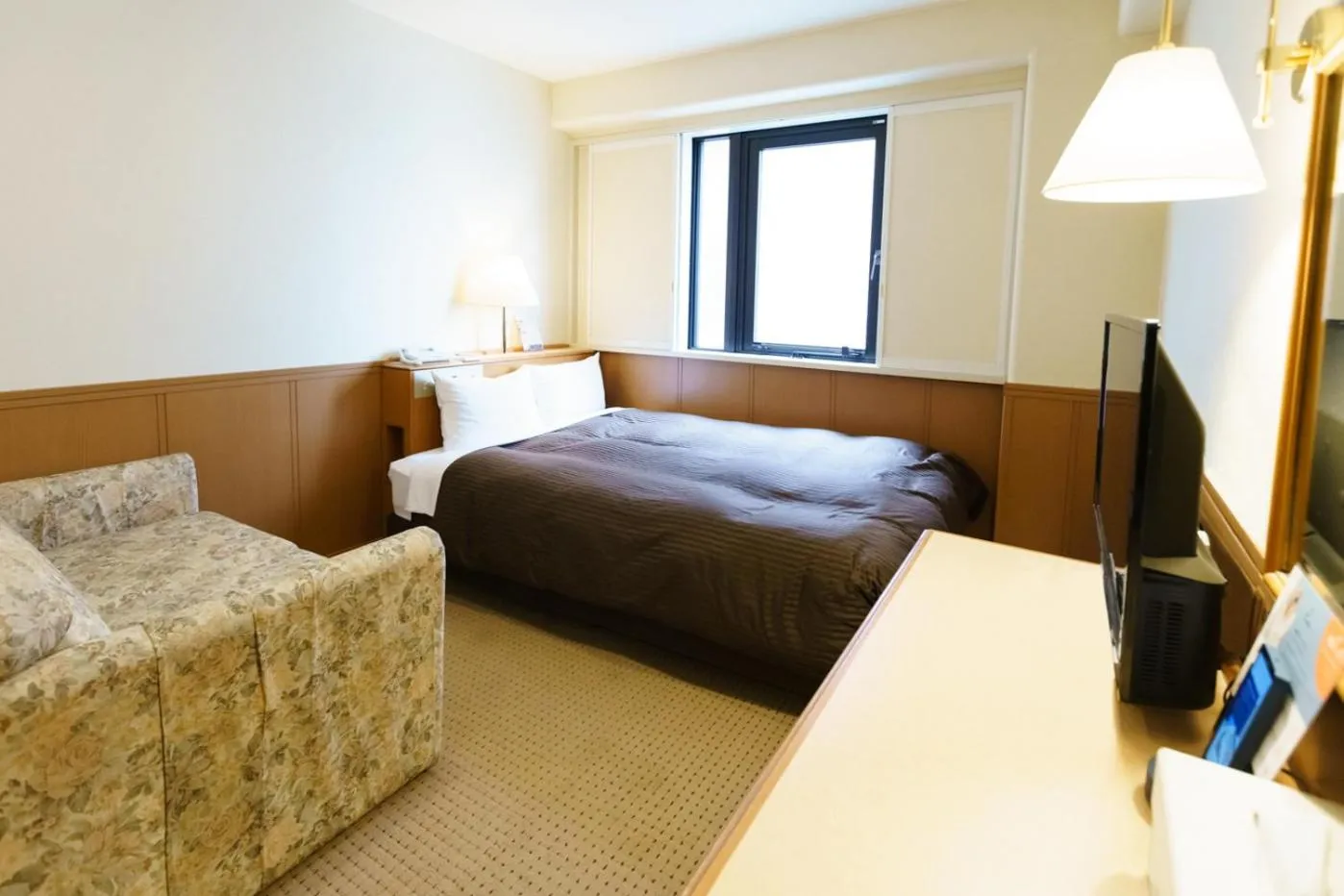 Bed in Kyoto Horikawa Inn