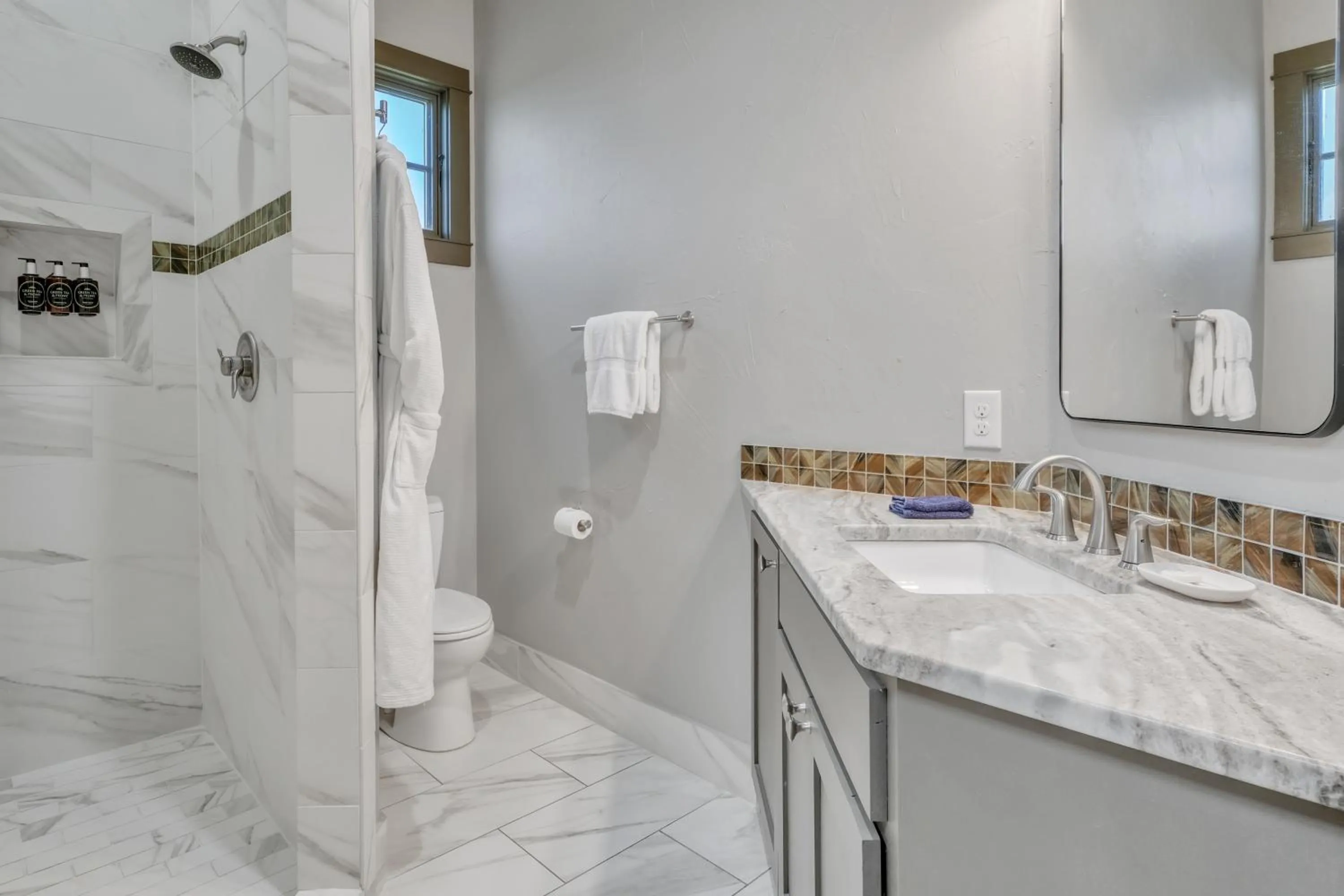 Bathroom in The Vineyard at Florence