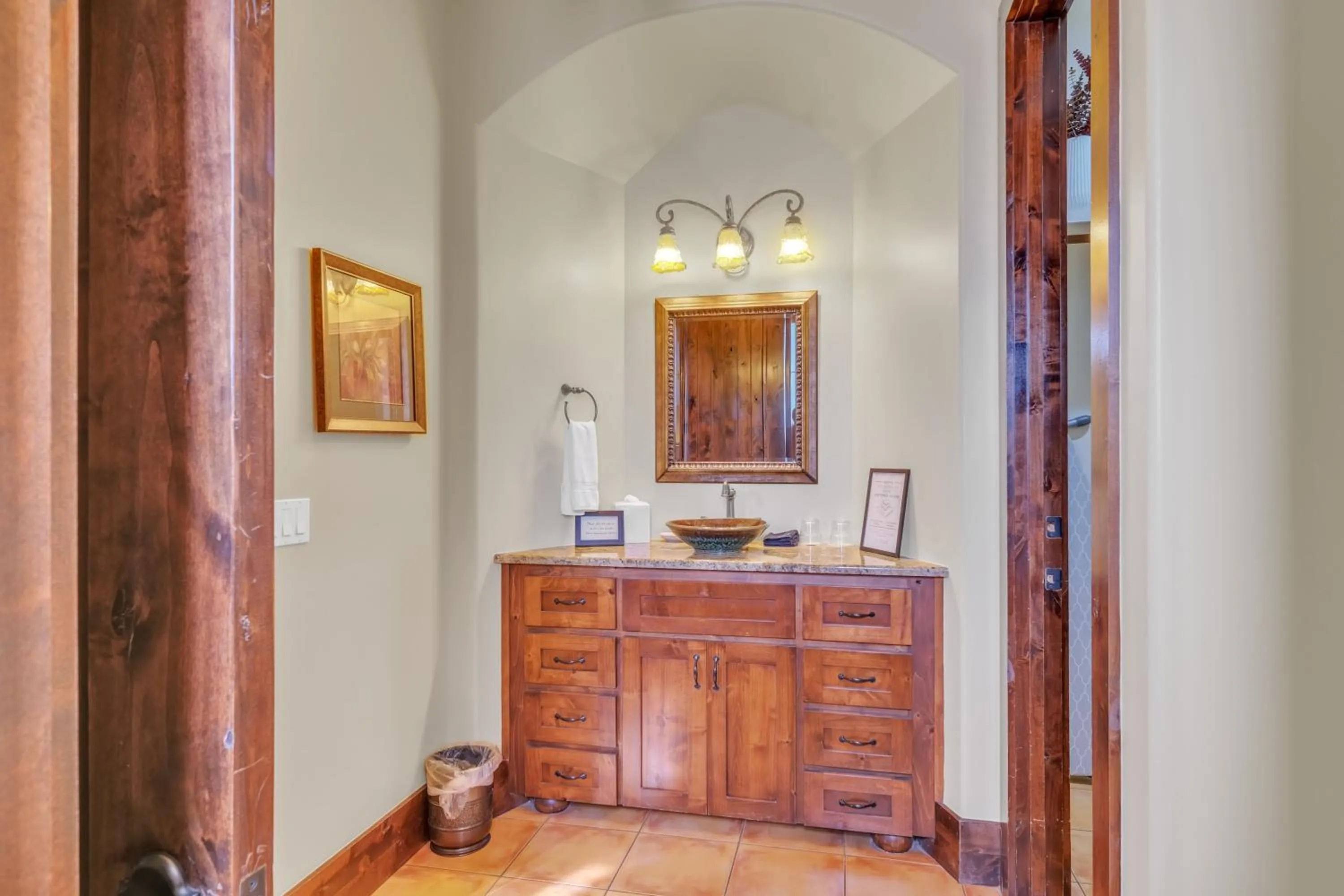 Bathroom in The Vineyard at Florence