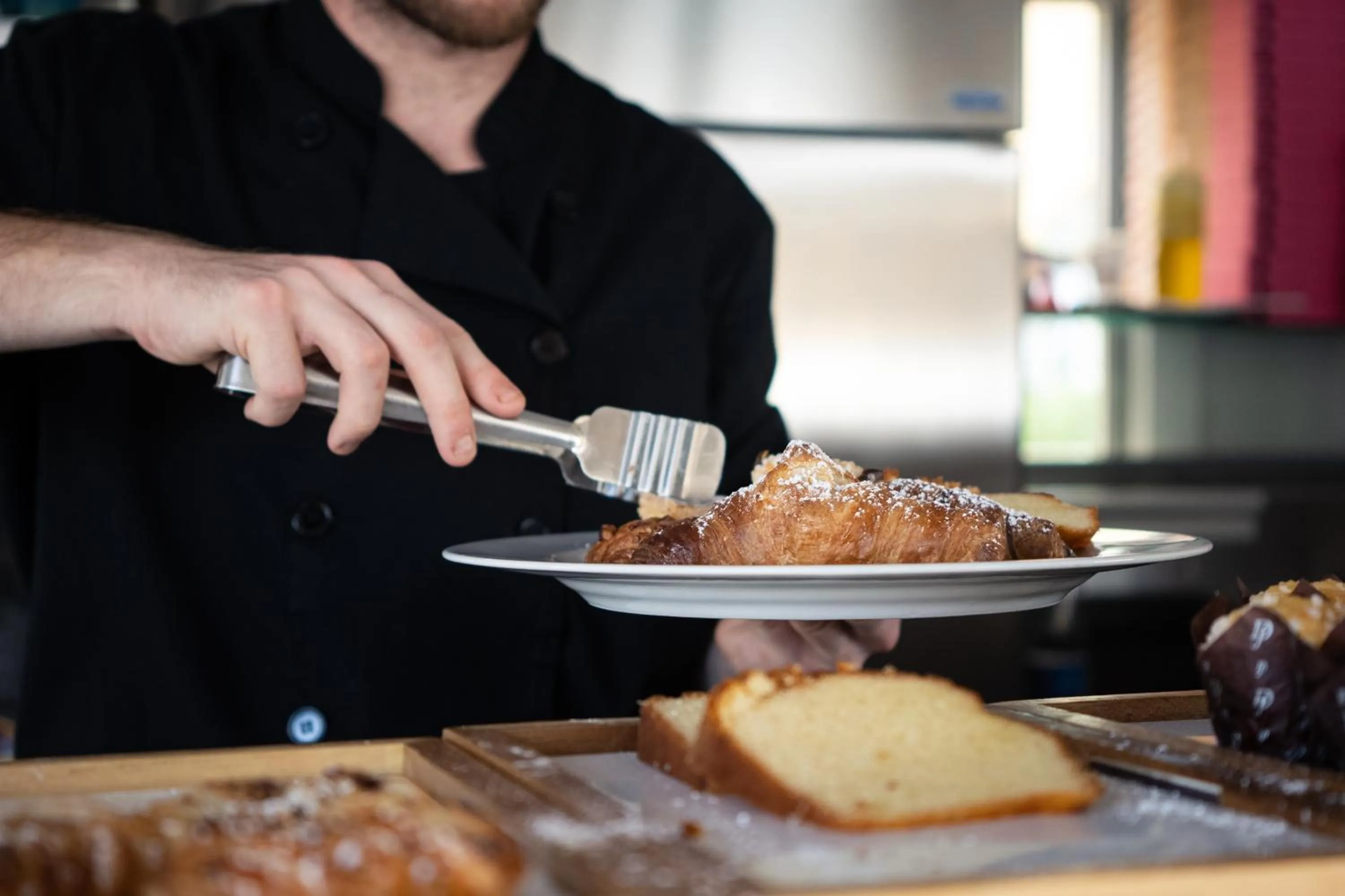 Restaurant/places to eat in Le Palme Village