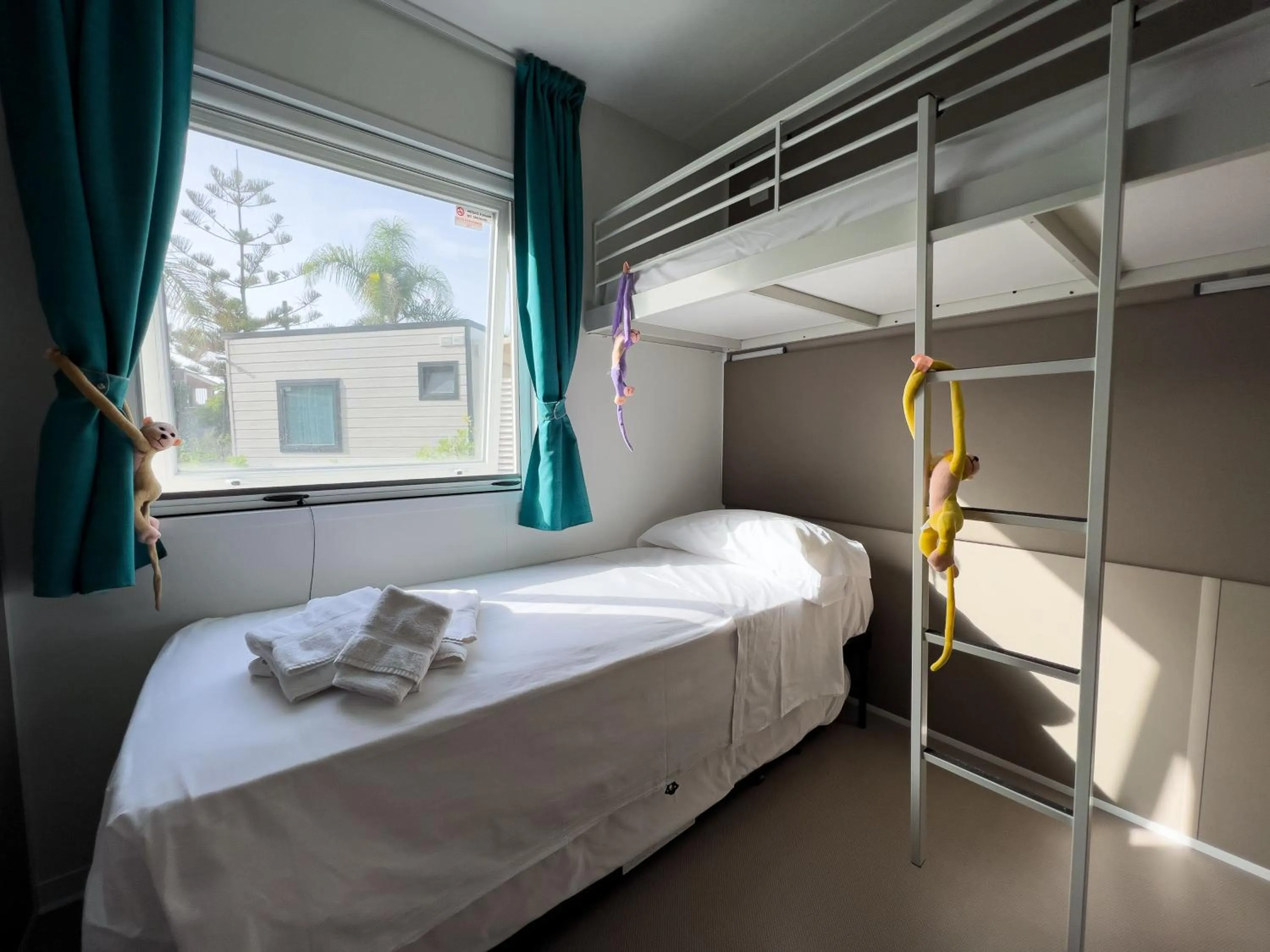 Photo of the whole room, Bed in Le Palme Village