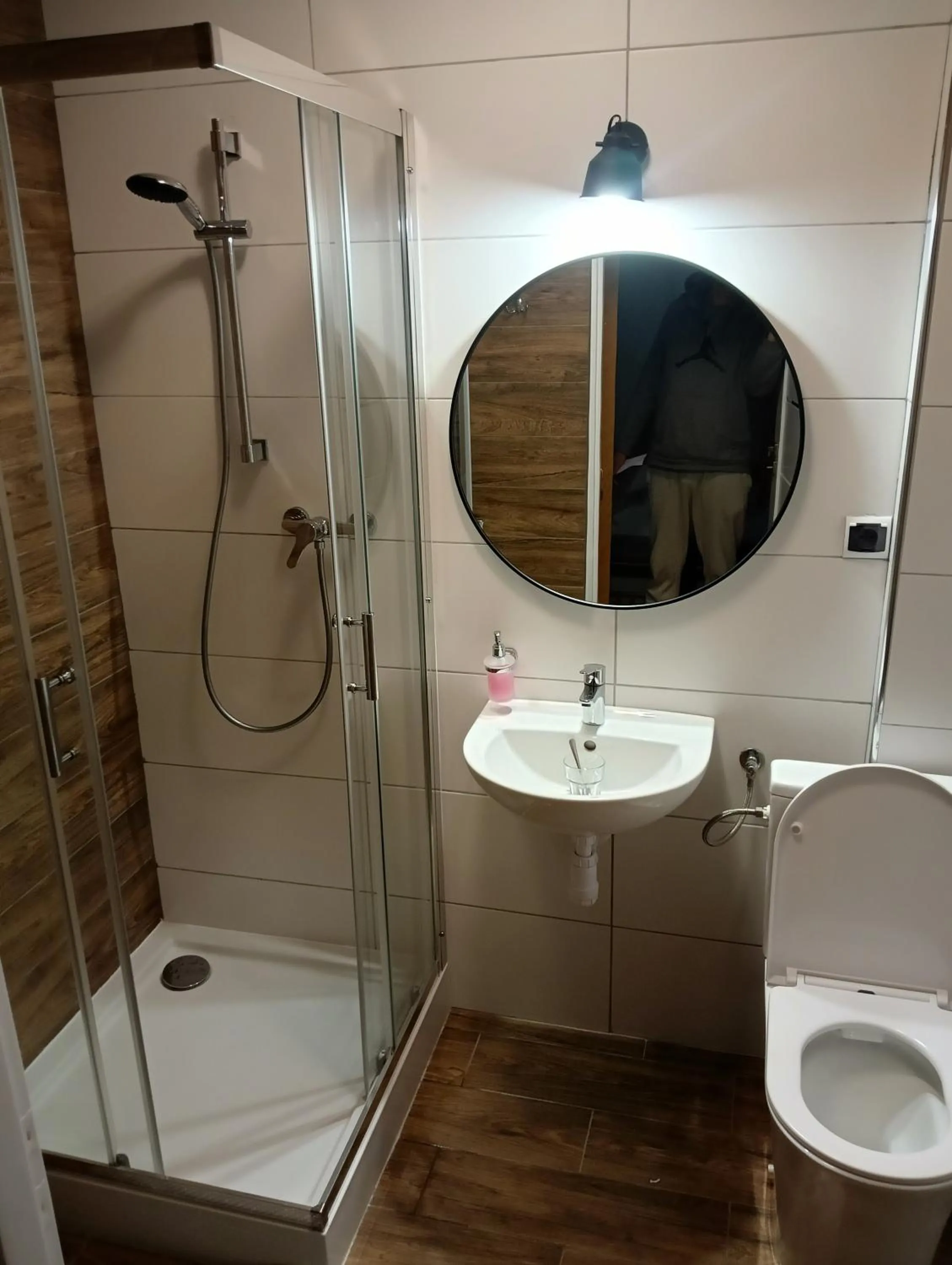 Shower in Hotel Sowa