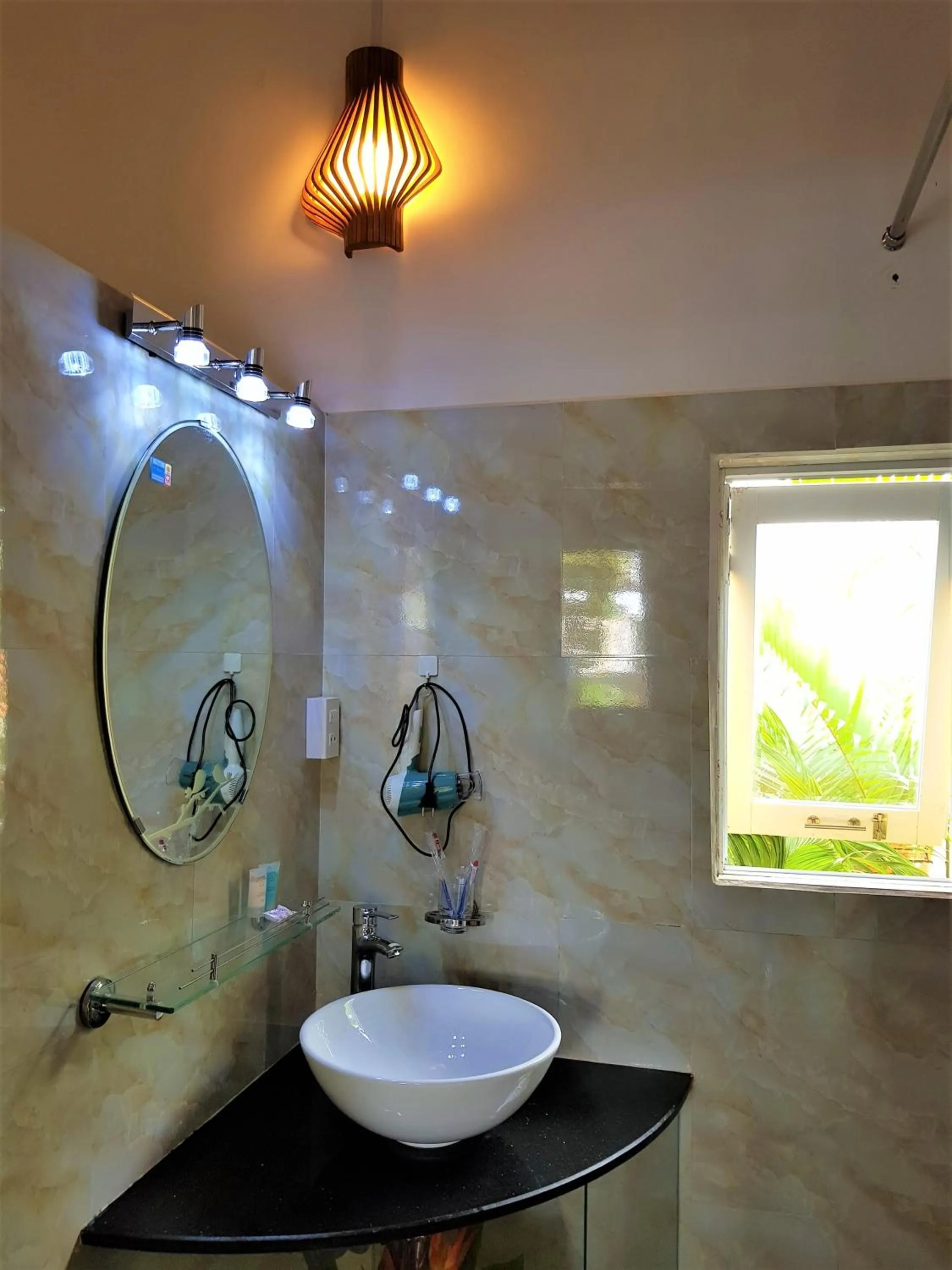 Bathroom in Hung Vuong Resort