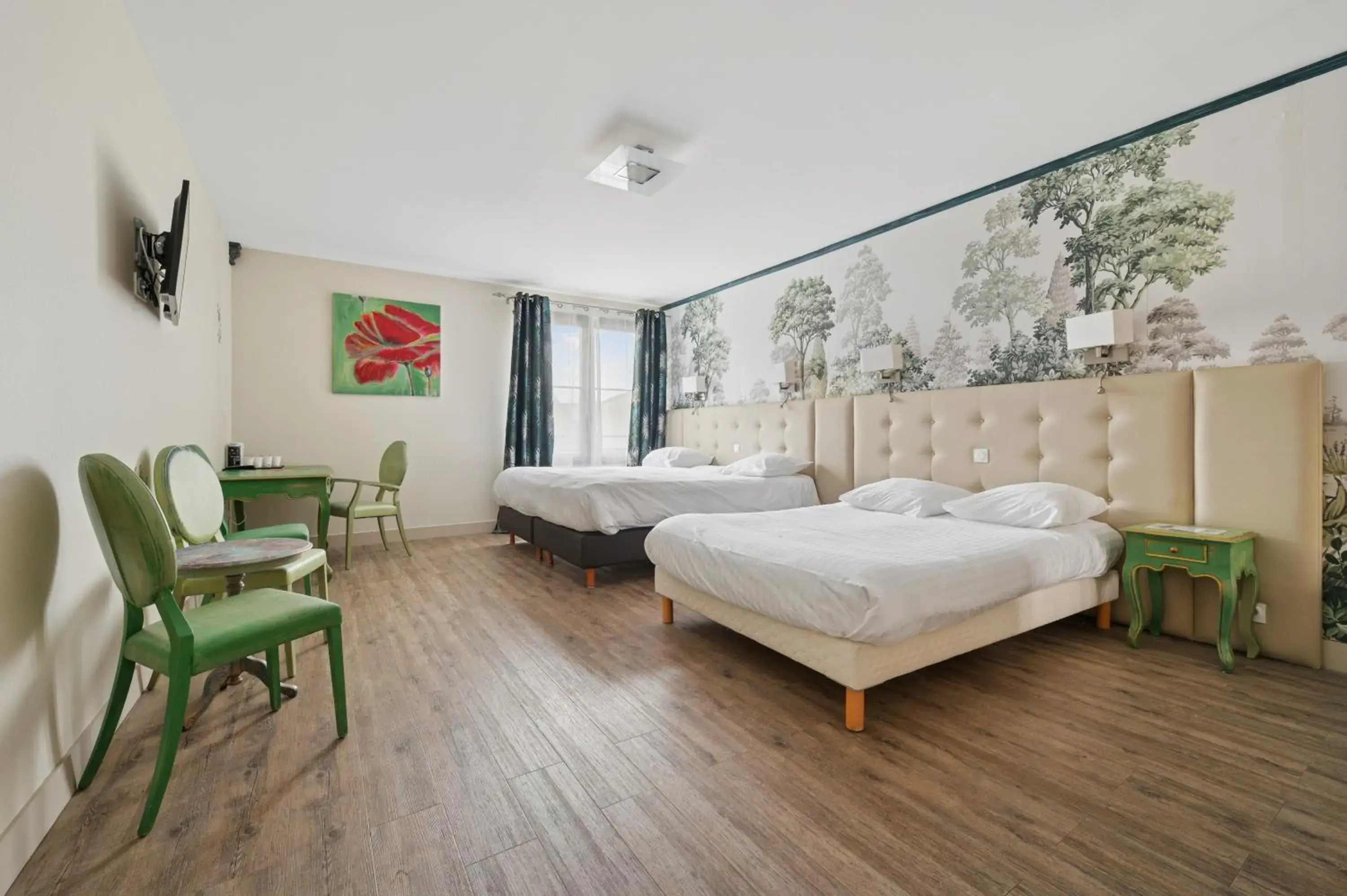 Family Room - single occupancy in Hostellerie Du Mont Aimé Family Room - single occupancy in Hostellerie Du Mont Aimé