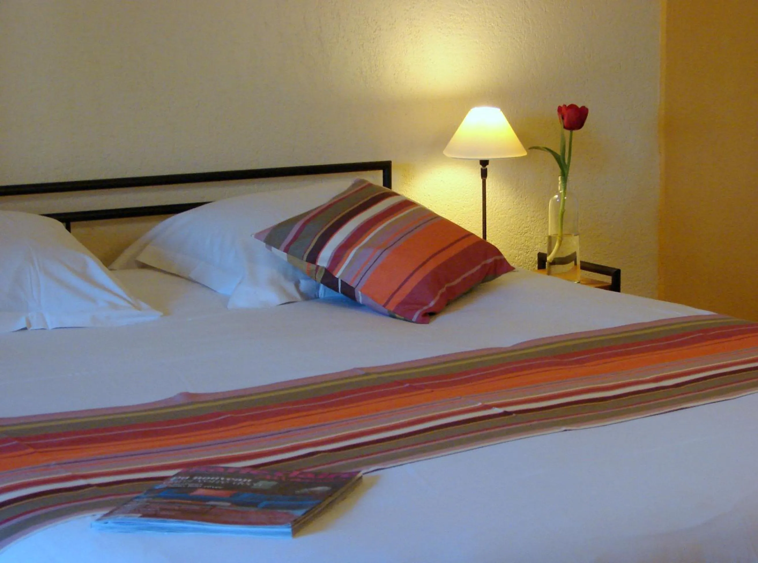 Decorative detail, Bed in Hotel Le Moulin du Château