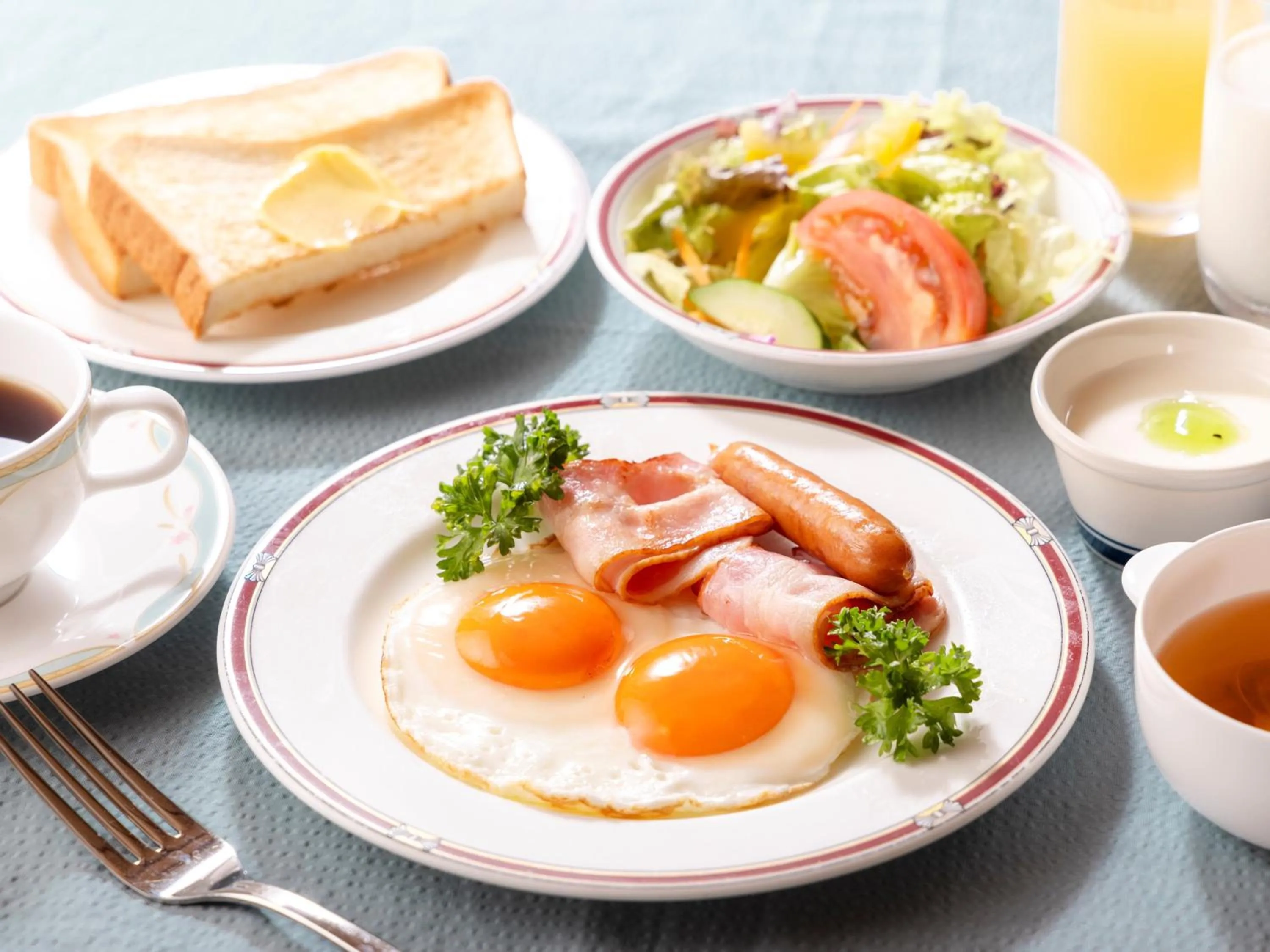 Breakfast in Tsubamesanjo Washington Hotel