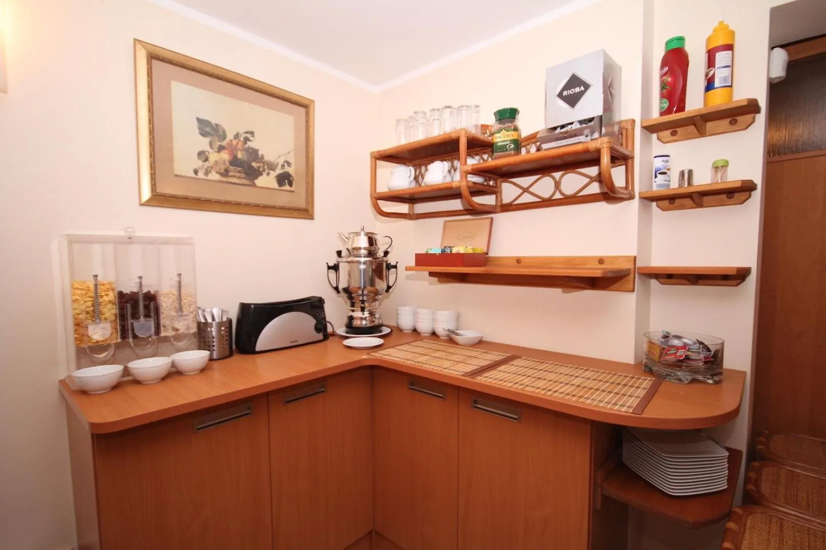 Dining area in Willa Atrium
